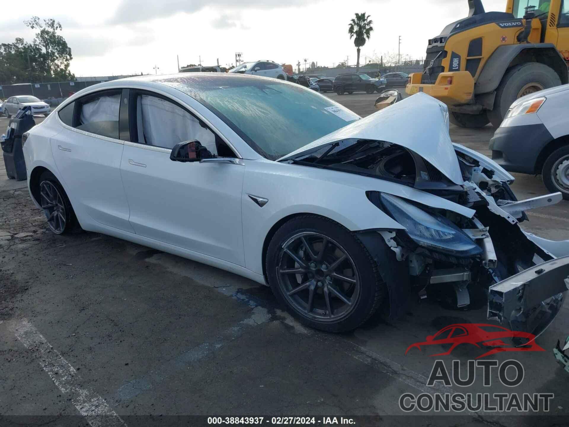 TESLA MODEL 3 2018 - 5YJ3E1EAXJF057508