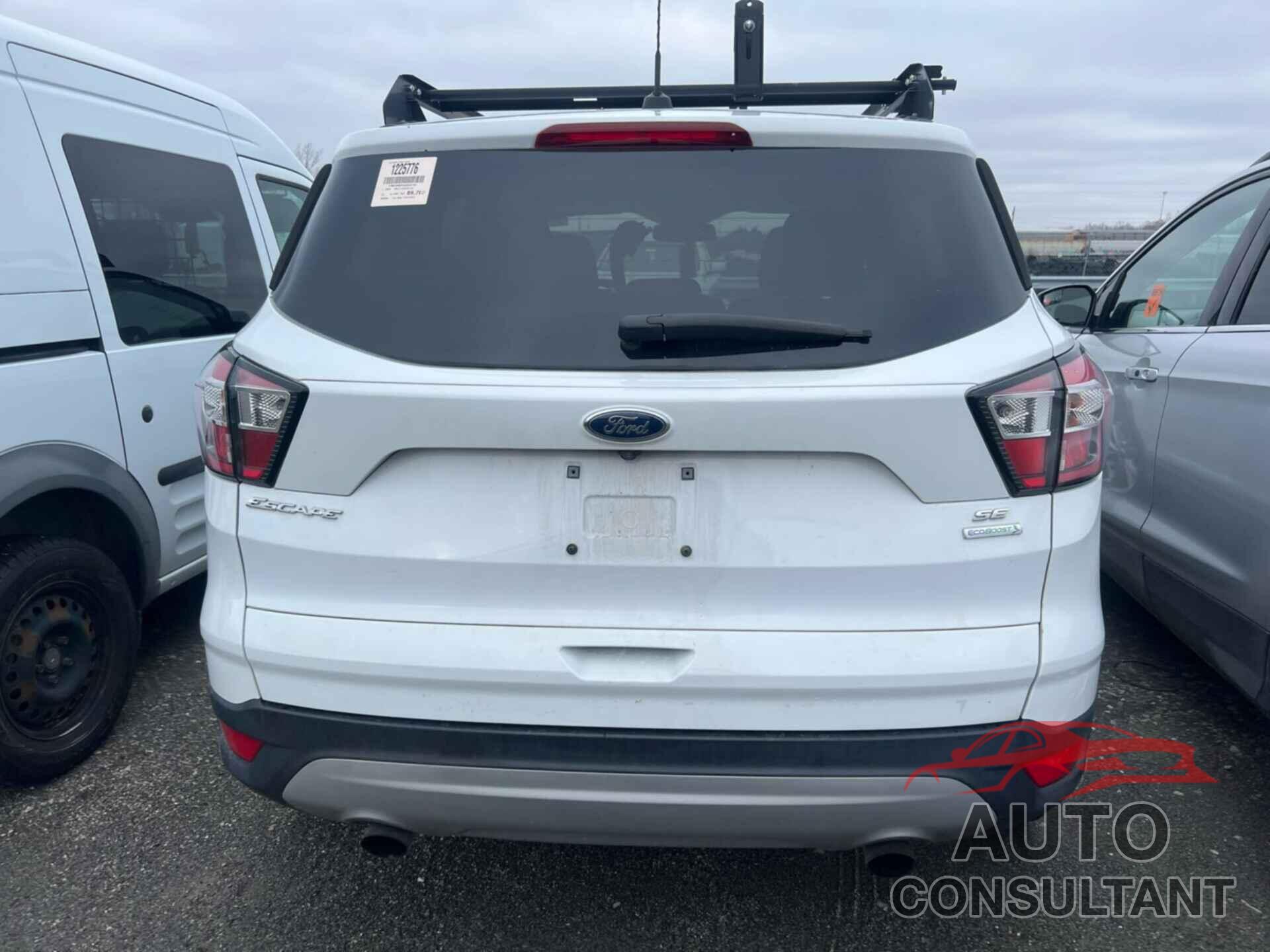 FORD ESCAPE 2018 - 1FMCU0GD9JUD28730