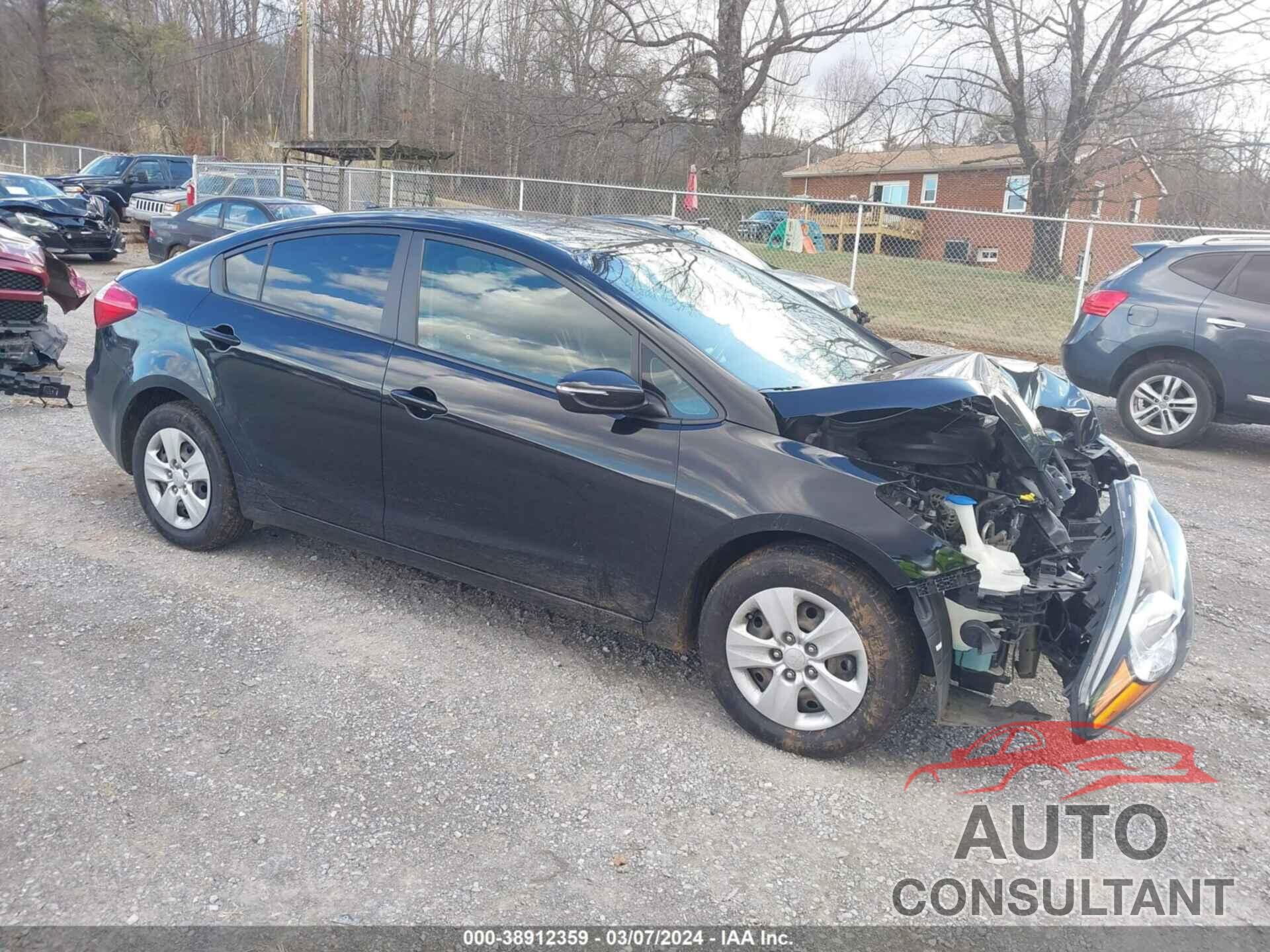 KIA FORTE 2016 - KNAFX4A60G5499067