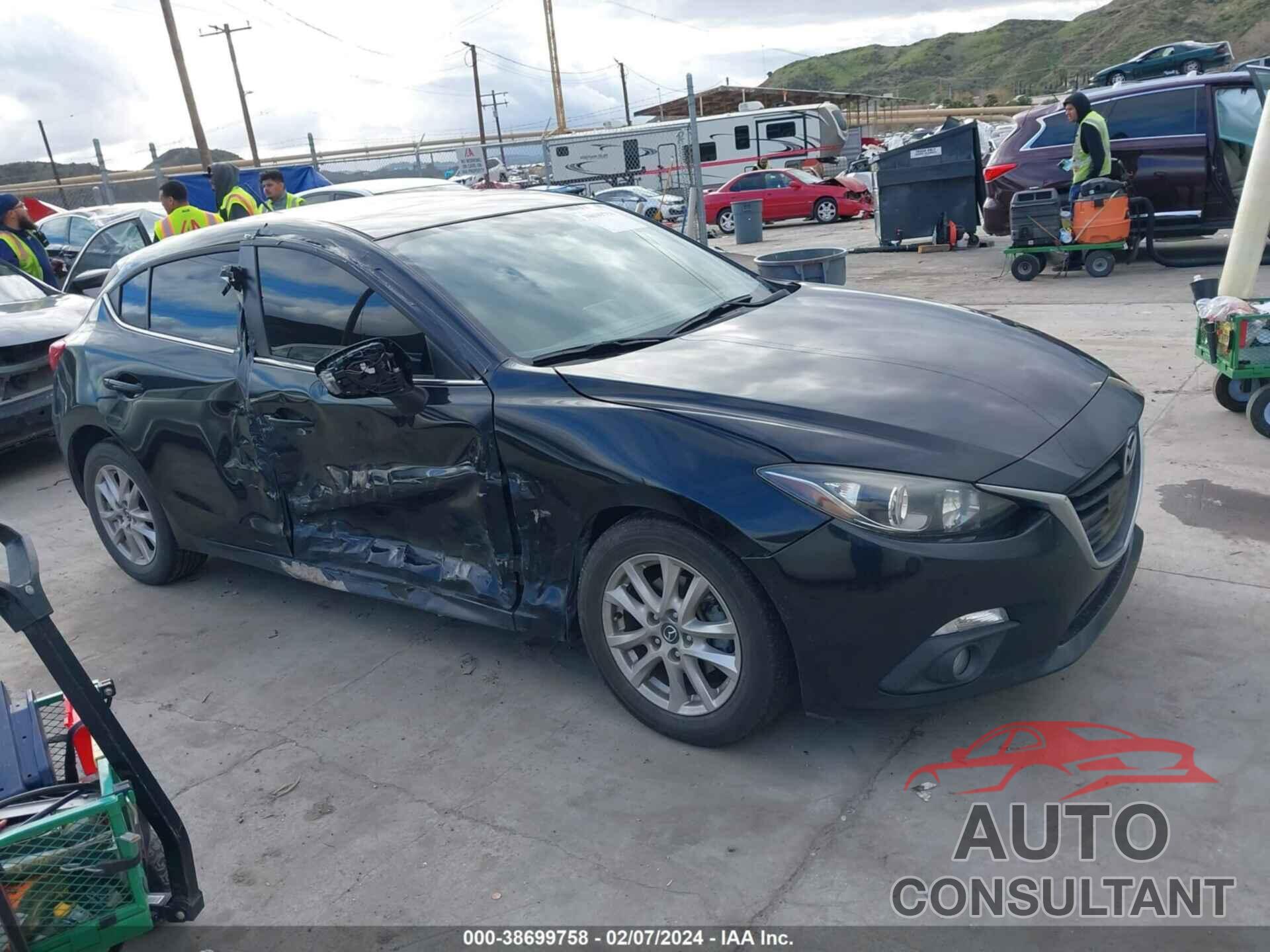 MAZDA MAZDA3 2016 - JM1BM1L70G1309158