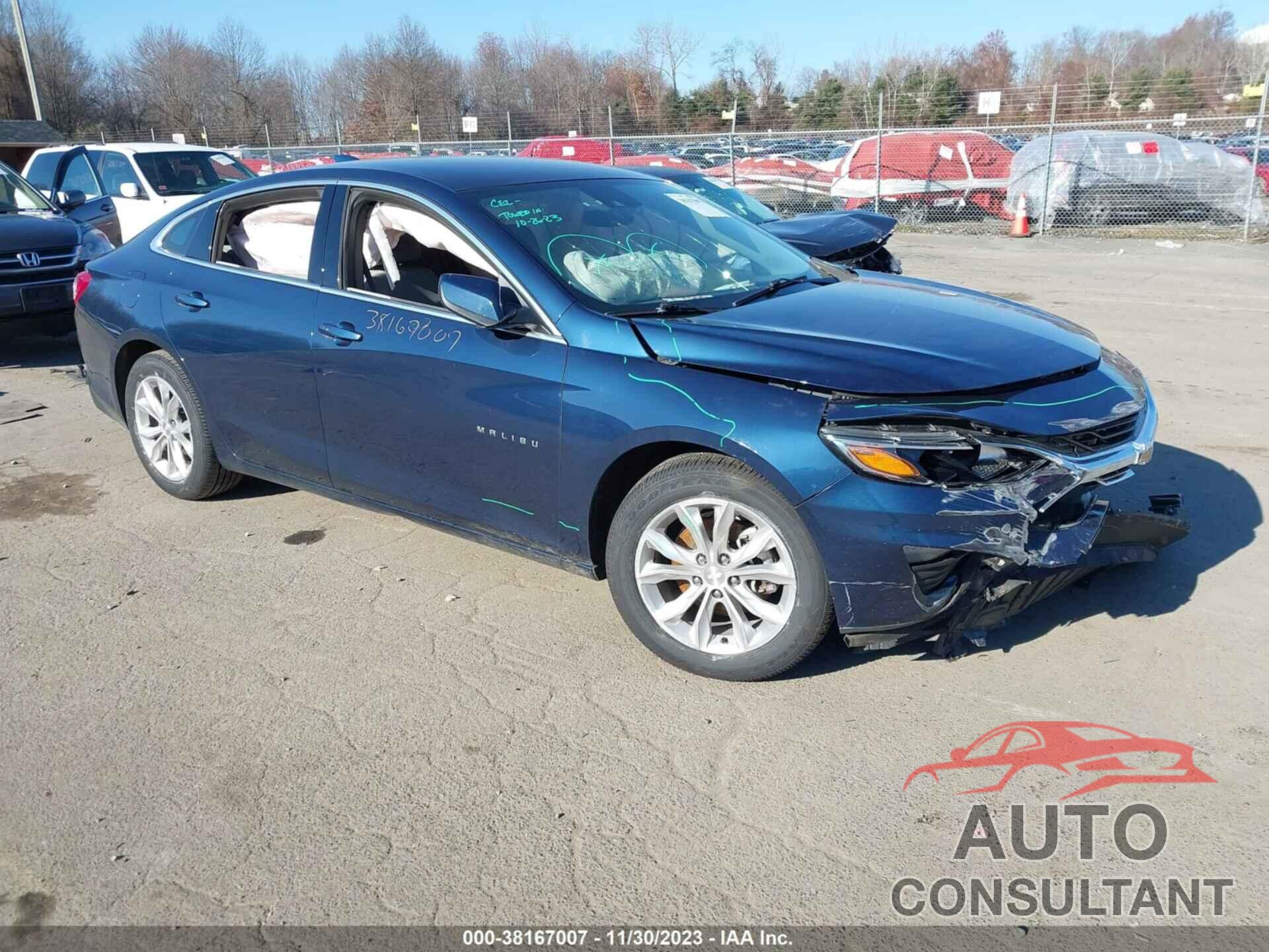 CHEVROLET MALIBU 2021 - 1G1ZD5ST5MF013483