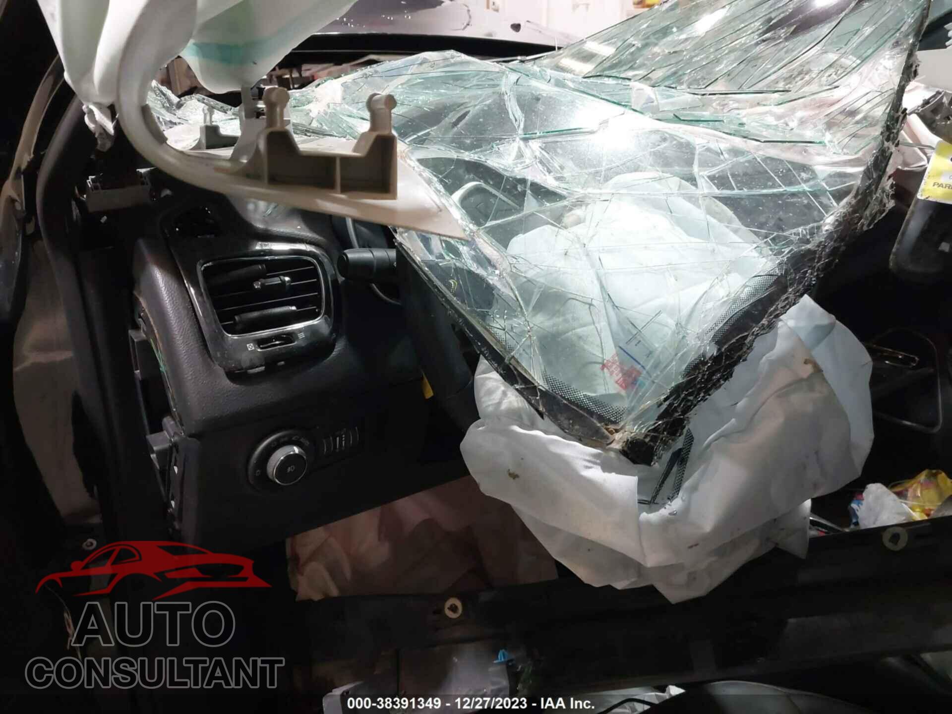 JEEP COMPASS 2018 - 3C4NJDCB9JT266399