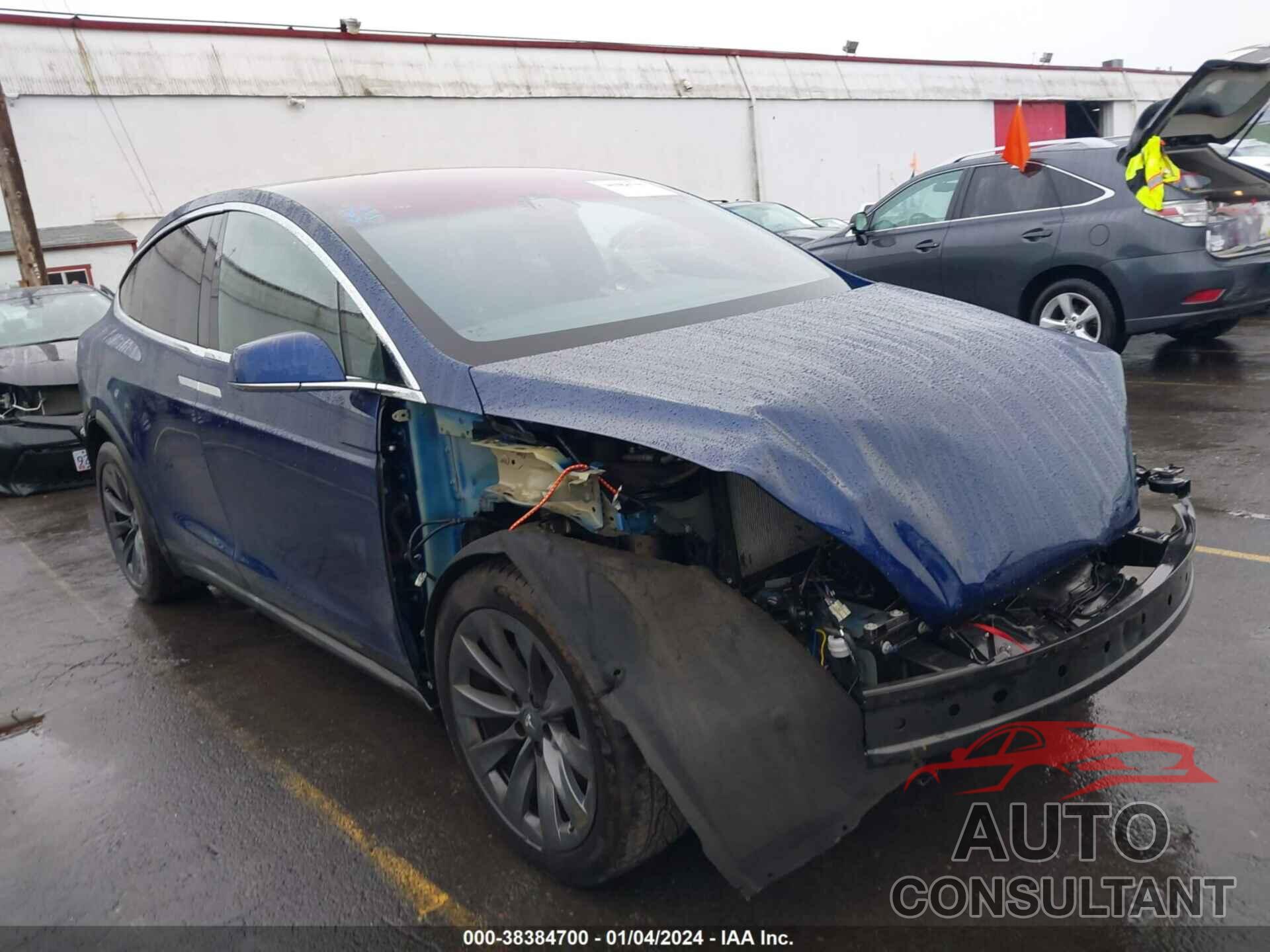 TESLA MODEL X 2018 - 5YJXCDE29JF141420