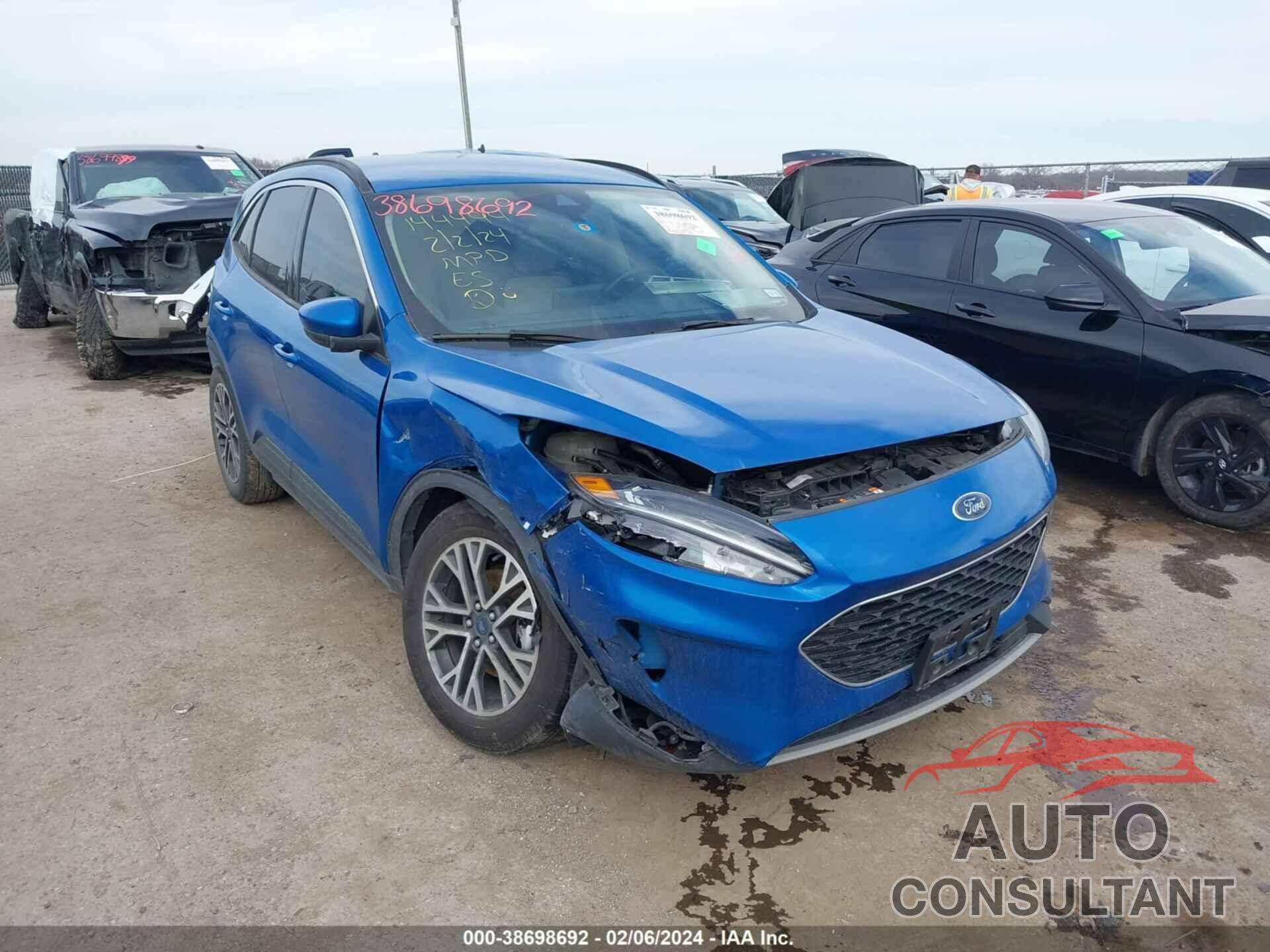 FORD ESCAPE 2020 - 1FMCU0H68LUC05147