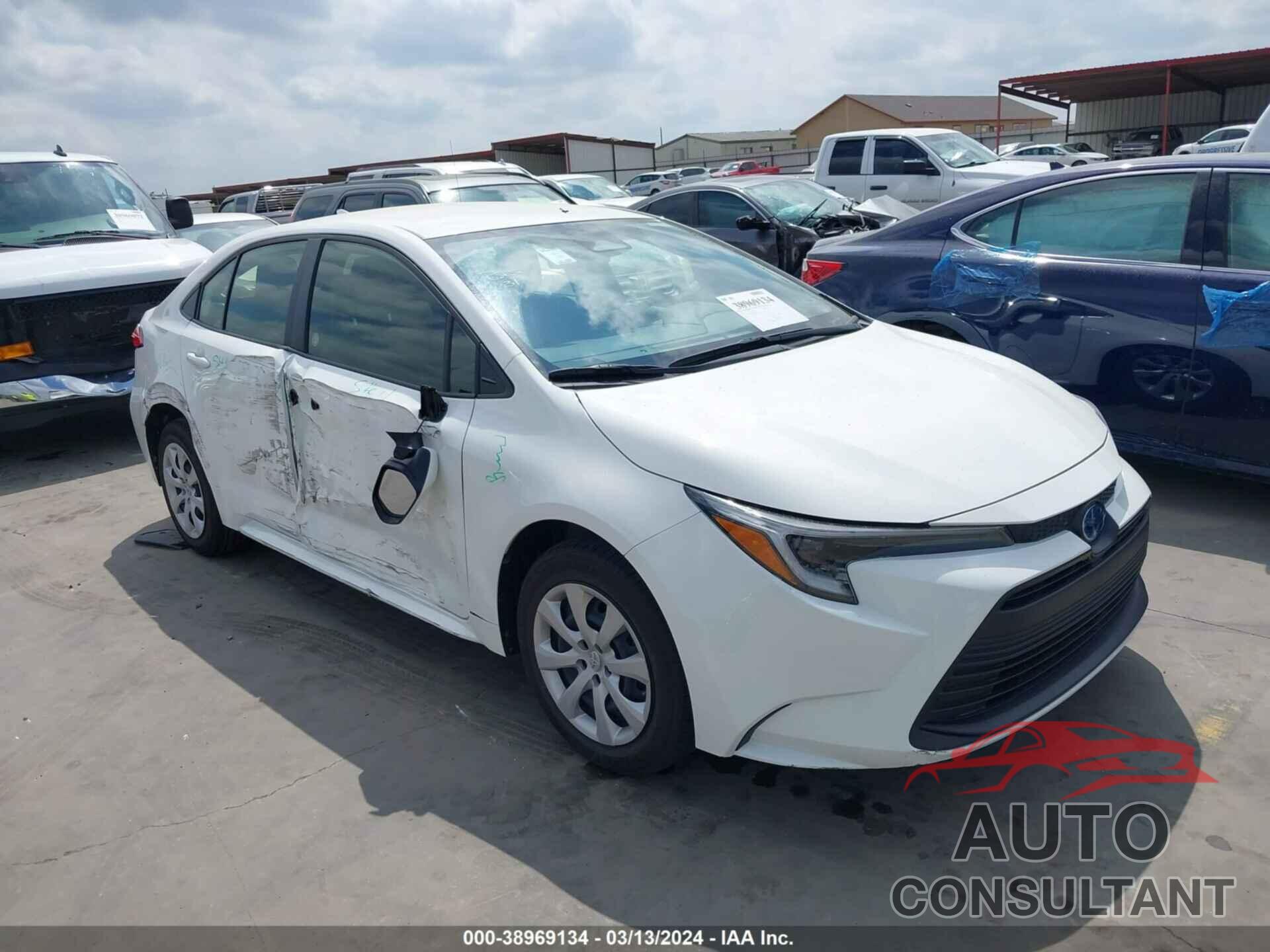 TOYOTA COROLLA 2023 - JTDBCMFE6PJ010837