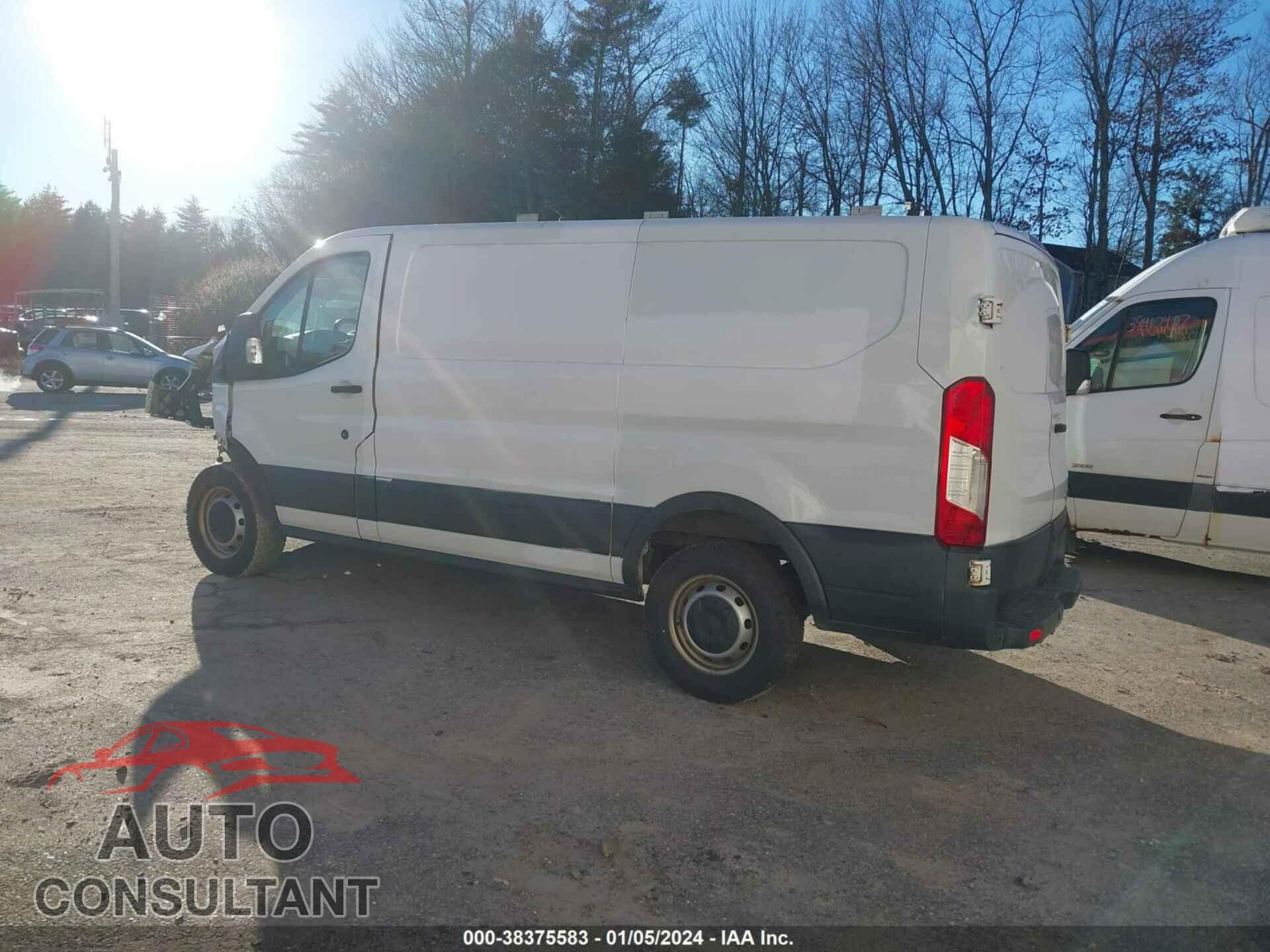 FORD TRANSIT-250 2017 - 1FTYR1YM9HKB22779