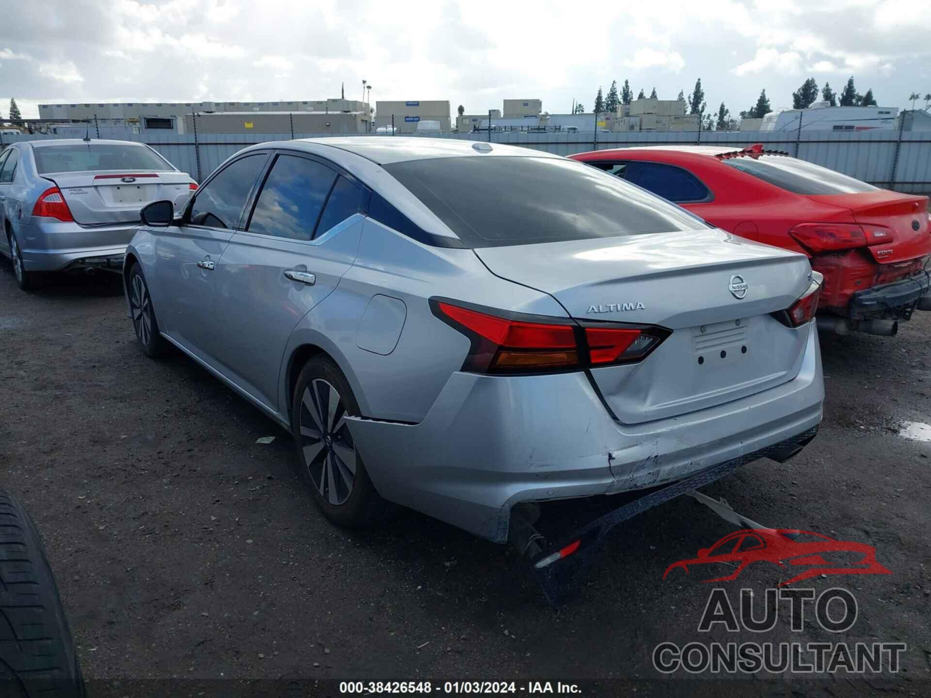 NISSAN ALTIMA 2019 - 1N4BL4EV9KC161031