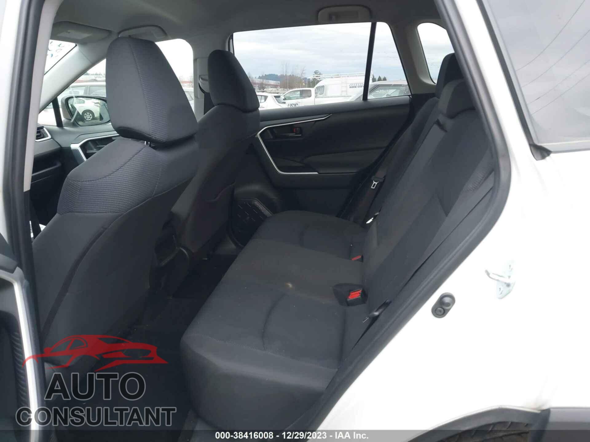 TOYOTA RAV4 2019 - JTMF1RFV4KJ013202
