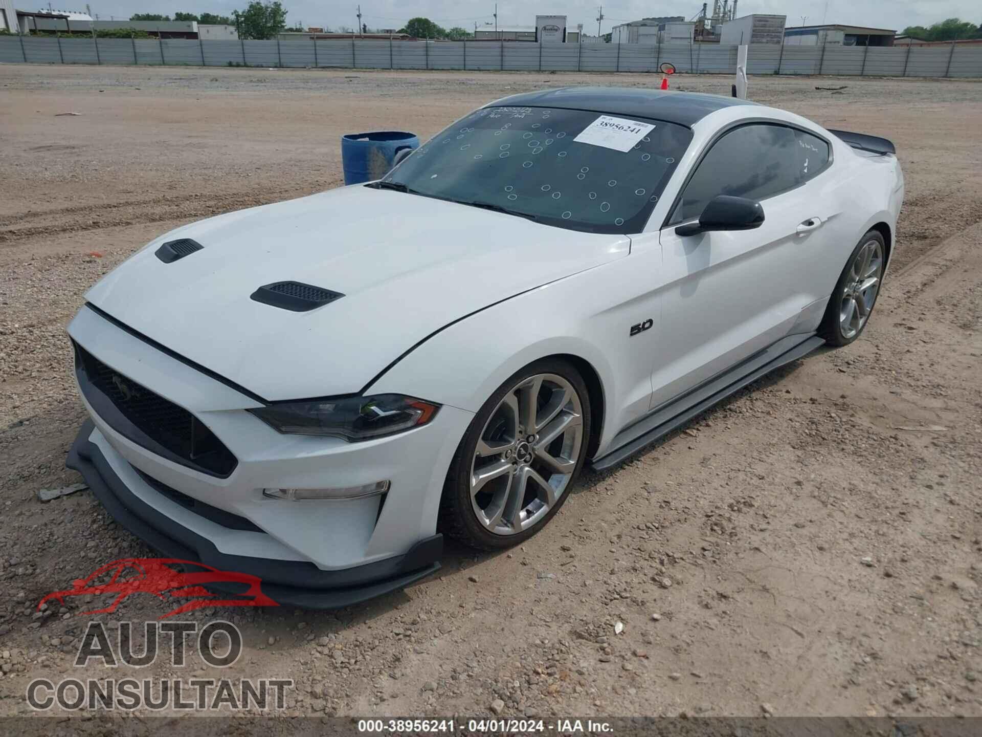 FORD MUSTANG 2018 - 1FA6P8CF7J5106668