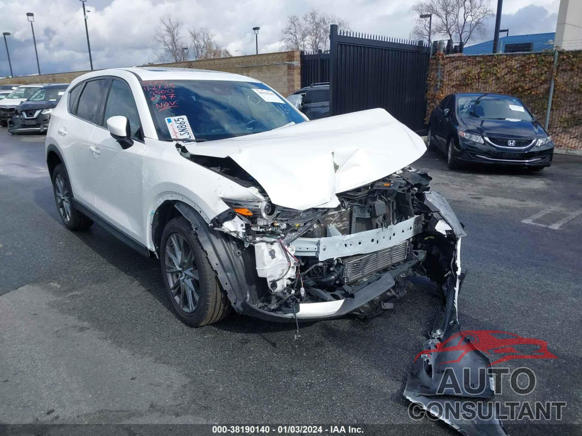 MAZDA CX-5 2019 - JM3KFBEY3K0674994