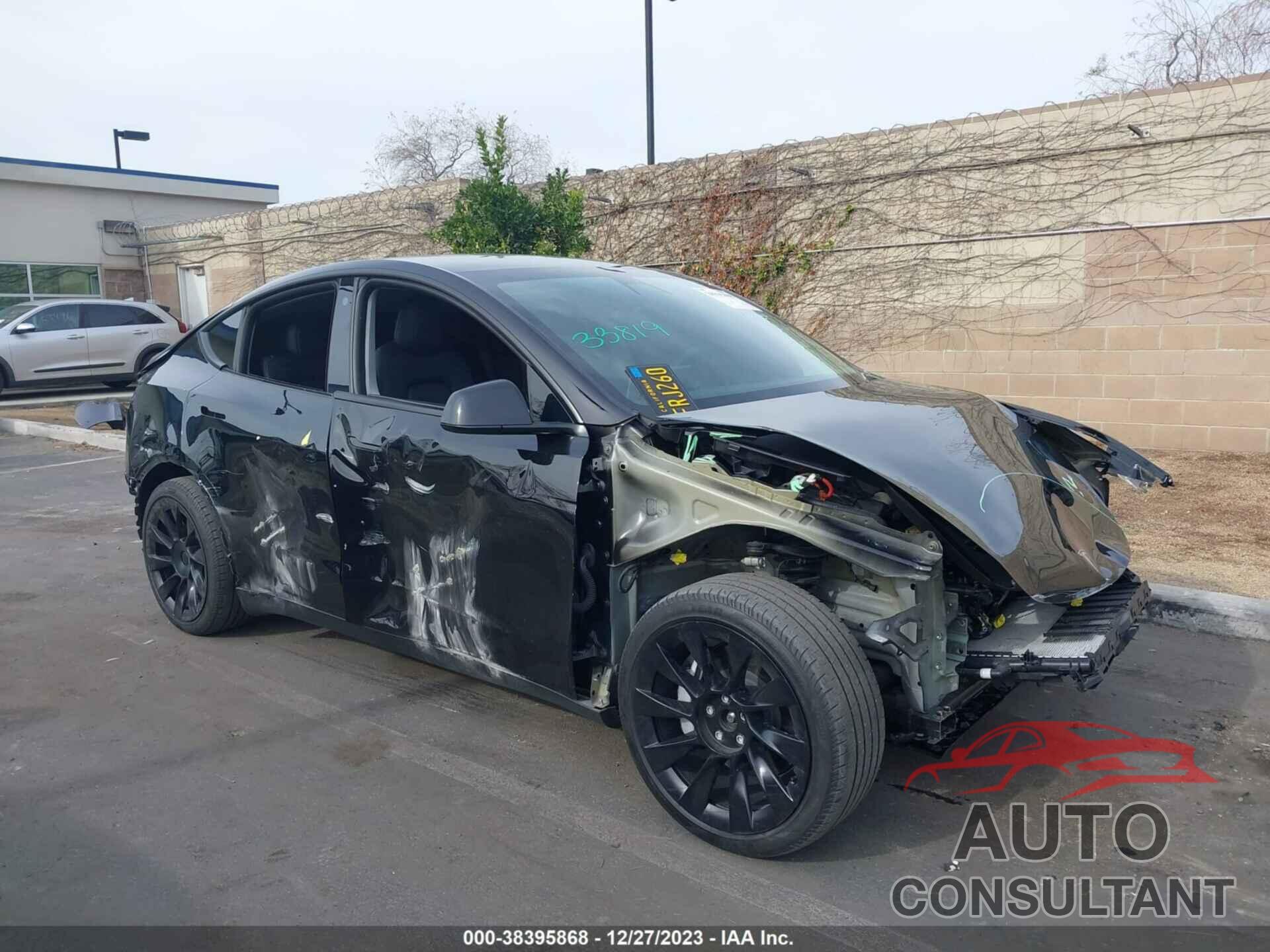 TESLA MODEL Y 2021 - 5YJYGAEE9MF294773