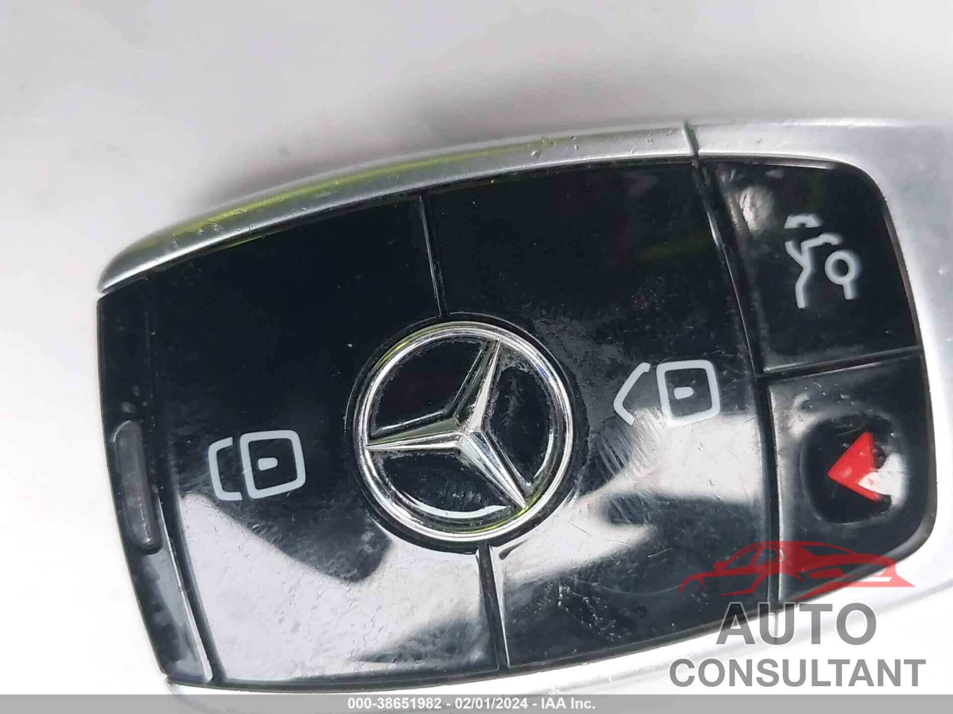 MERCEDES-BENZ E 300 2019 - WDDZF4JBXKA525776