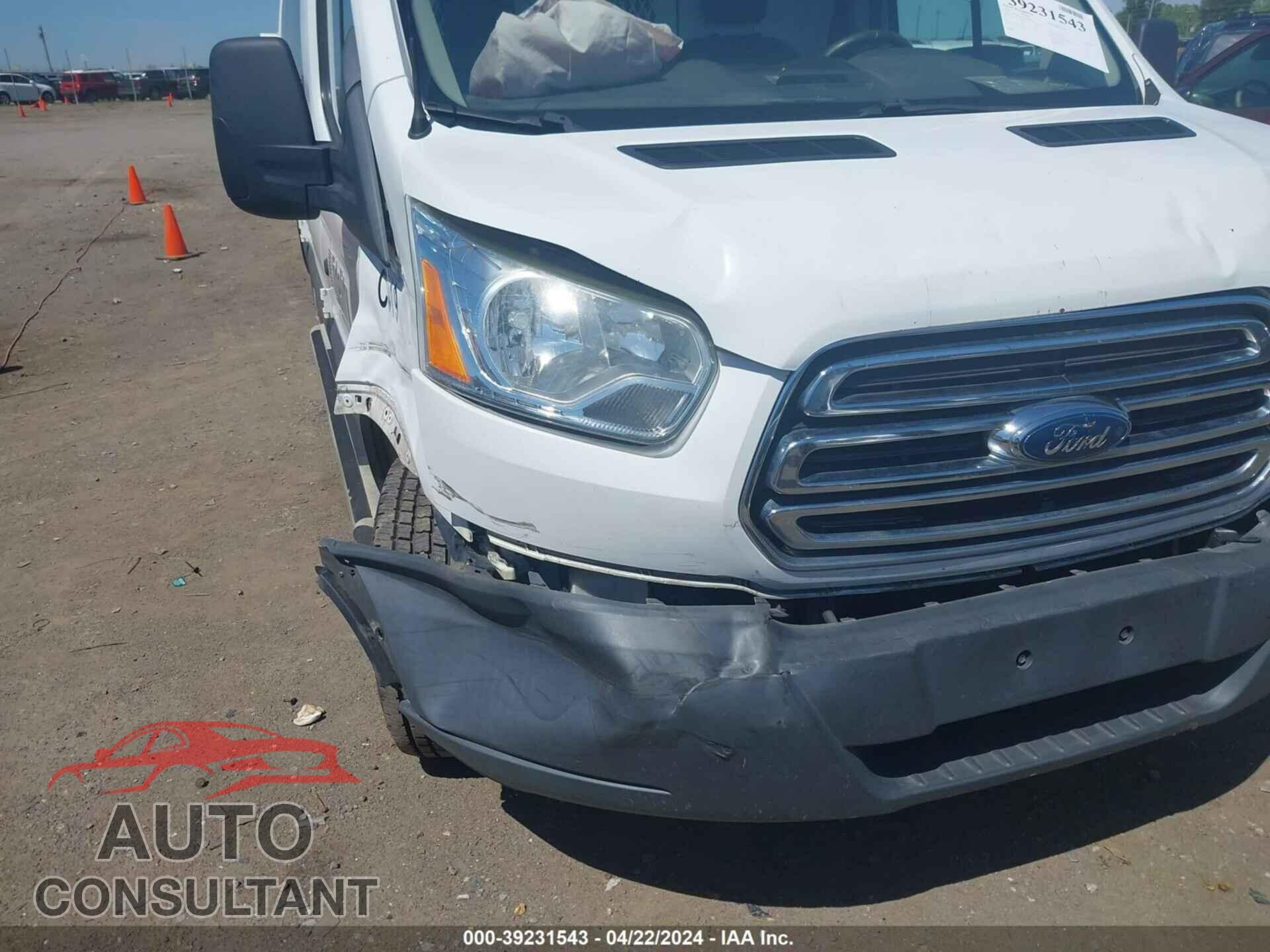 FORD TRANSIT-250 2016 - 1FTYR1ZM5GKA47141