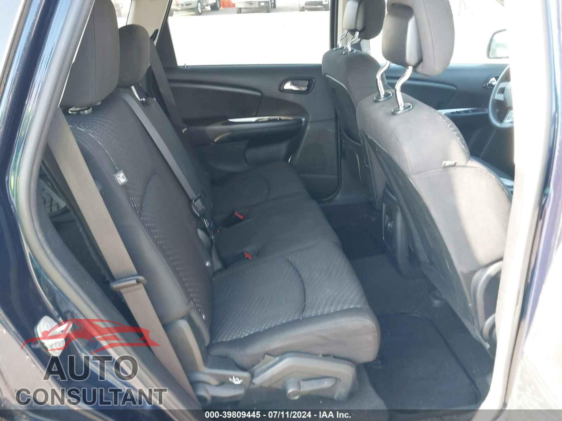 DODGE JOURNEY 2017 - 3C4PDCBG3HT525387
