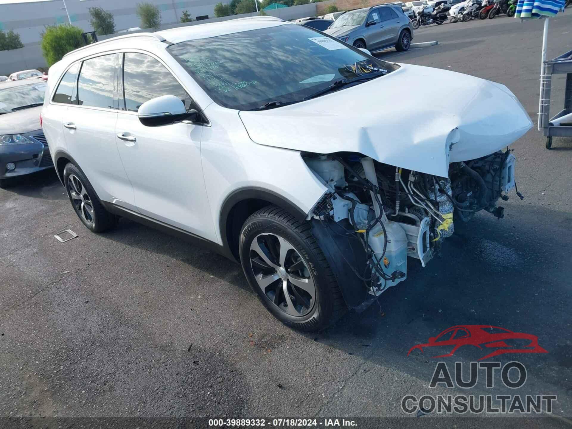 KIA SORENTO 2018 - 5XYPH4A5XJG392957