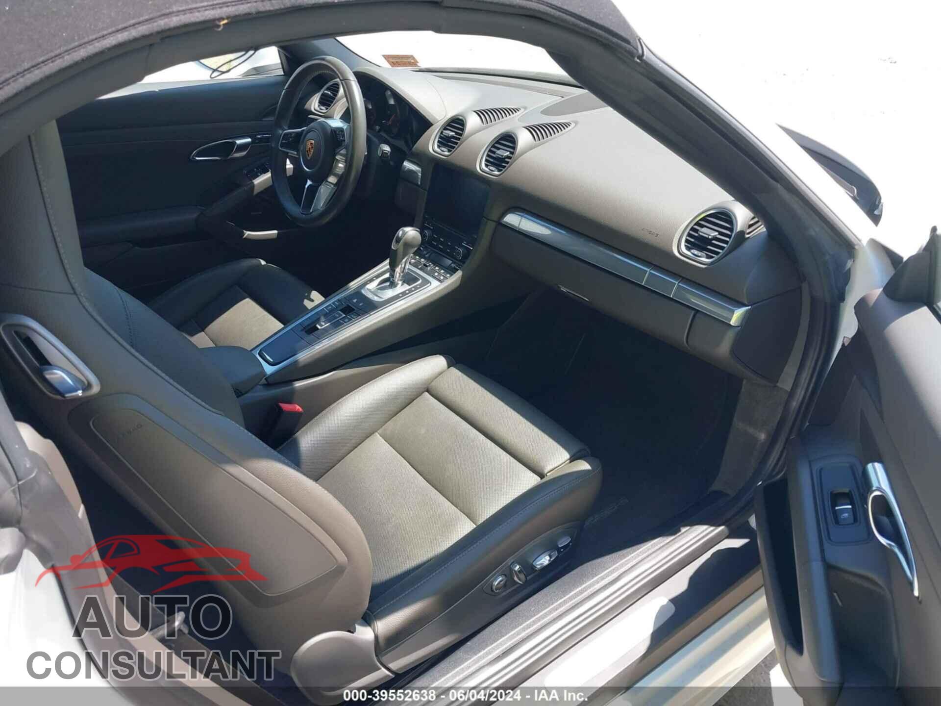 PORSCHE 718 BOXSTER 2018 - WP0CA2A80JS210436