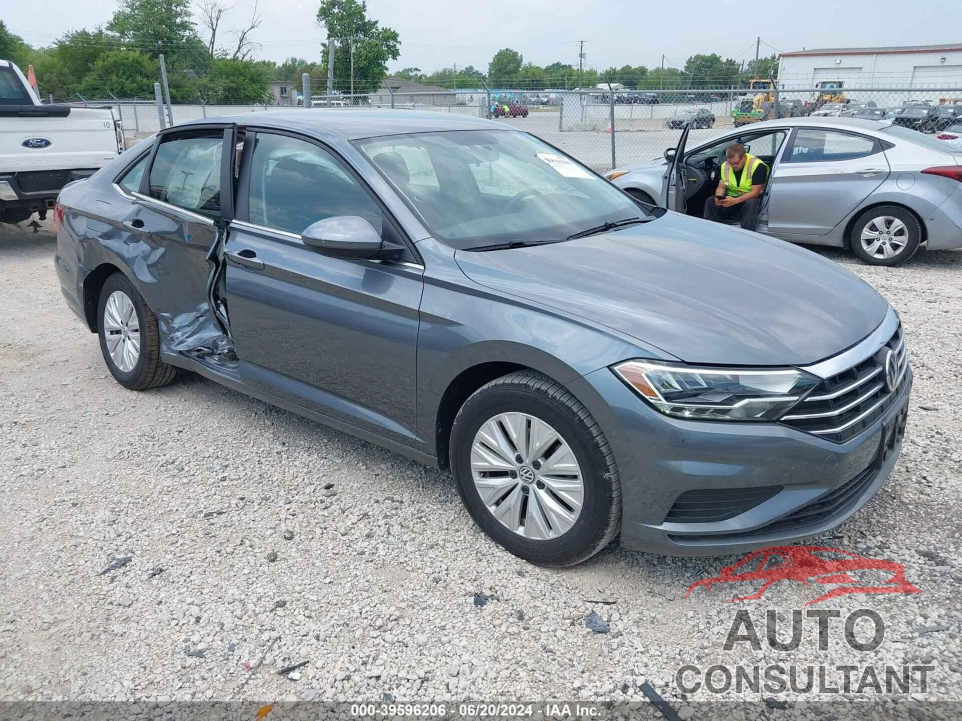 VOLKSWAGEN JETTA 2019 - 3VWC57BU8KM073976