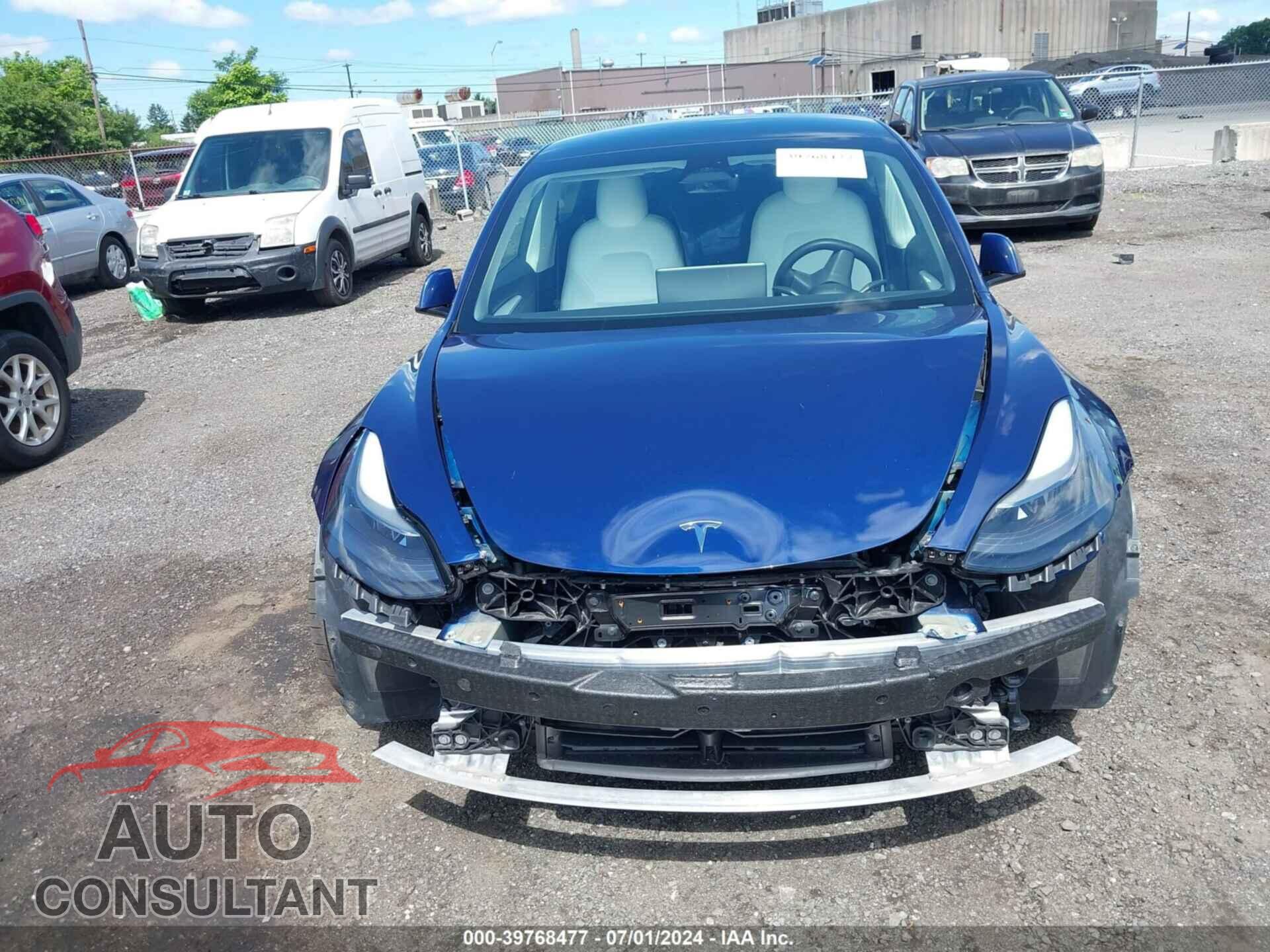 TESLA MODEL 3 2022 - 5YJ3E1EC4NF263740