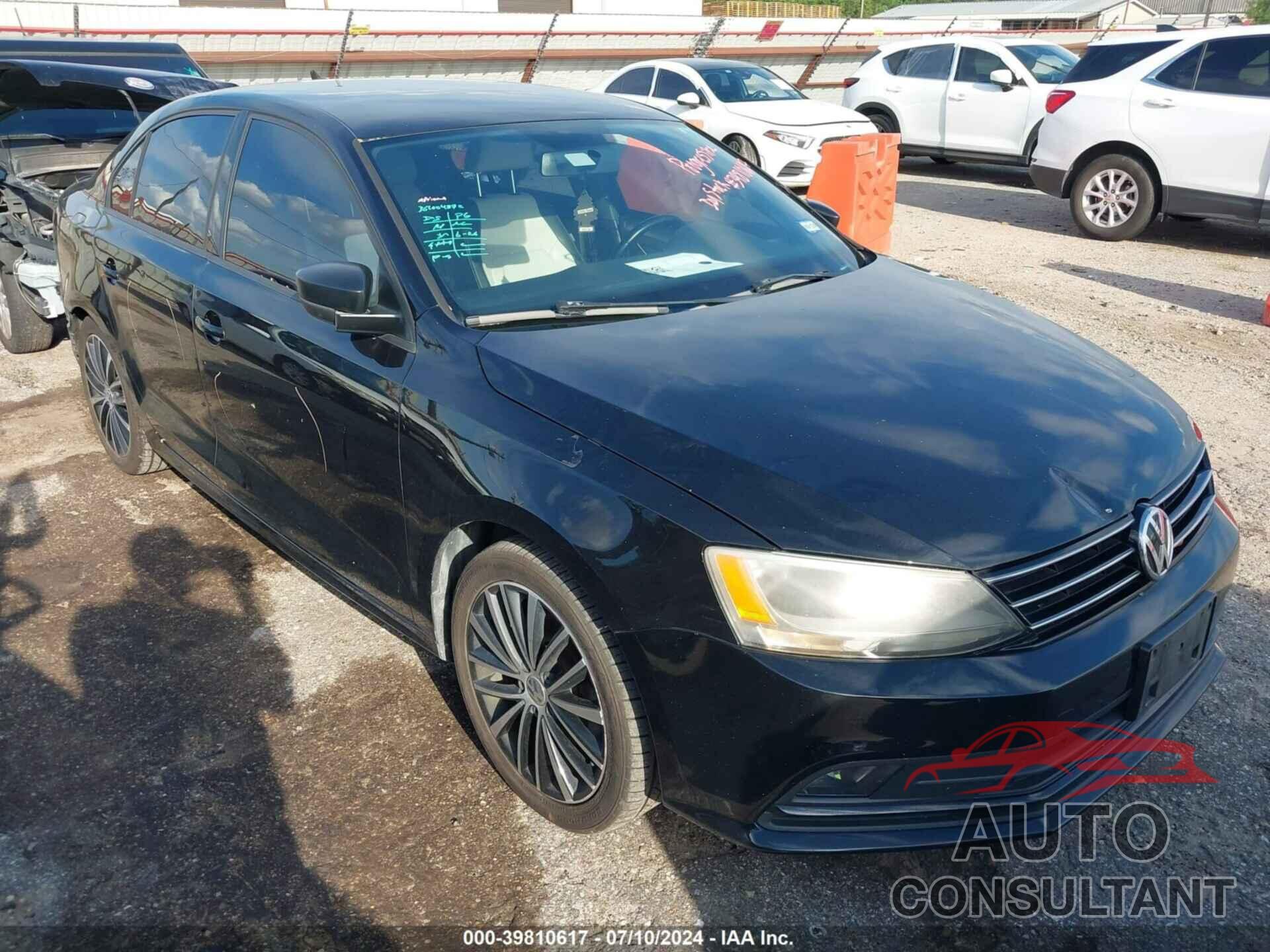 VOLKSWAGEN JETTA 2016 - 3VWD17AJ8GM401928