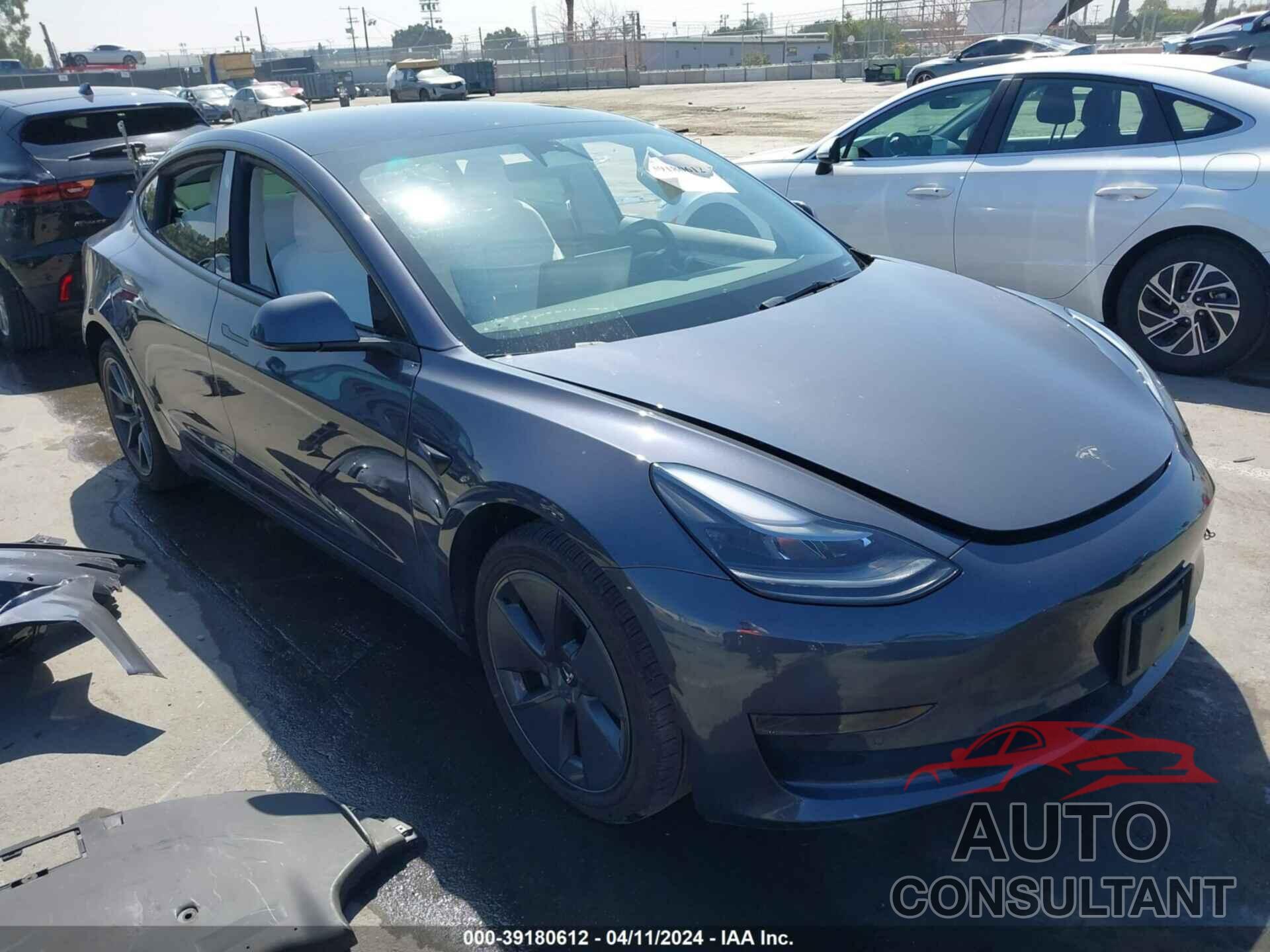 TESLA MODEL 3 2022 - 5YJ3E1EA9NF326765