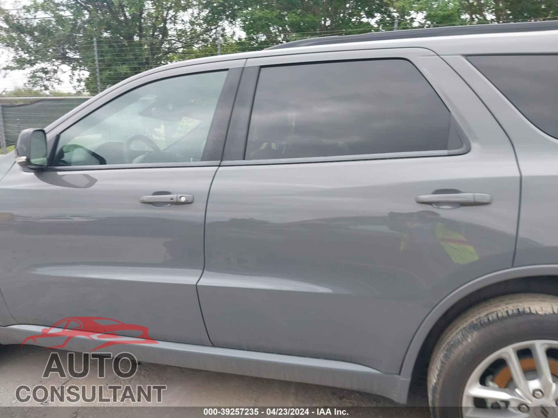 DODGE DURANGO 2023 - 1C4SDJCTXPC612658