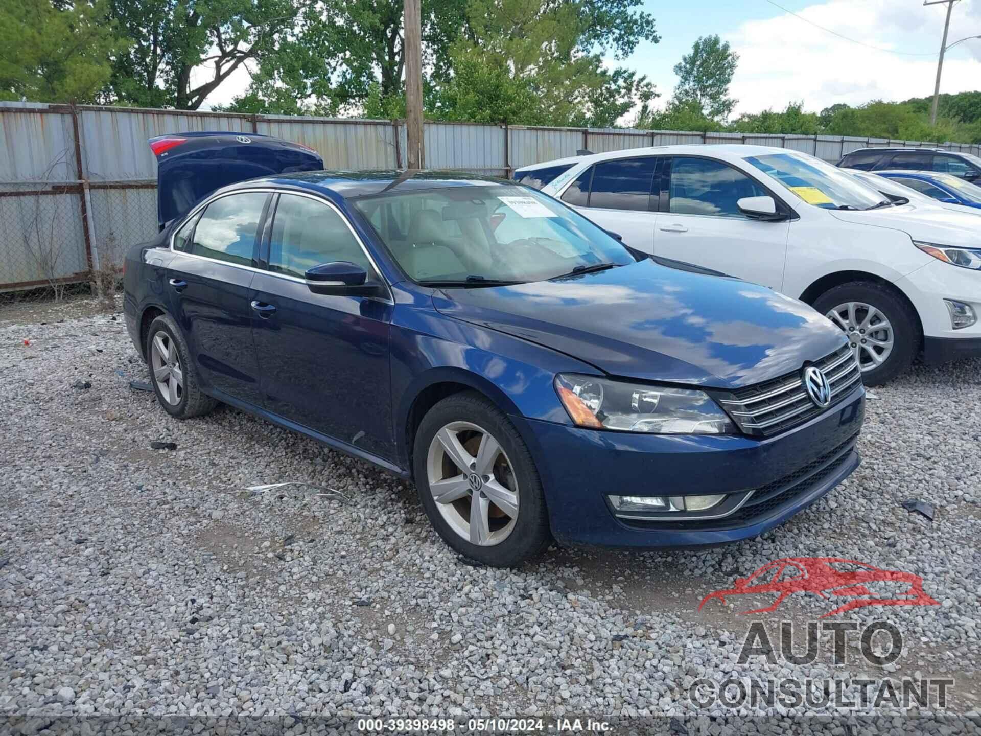 VOLKSWAGEN PASSAT 2013 - 1VWBP7A39DC127059