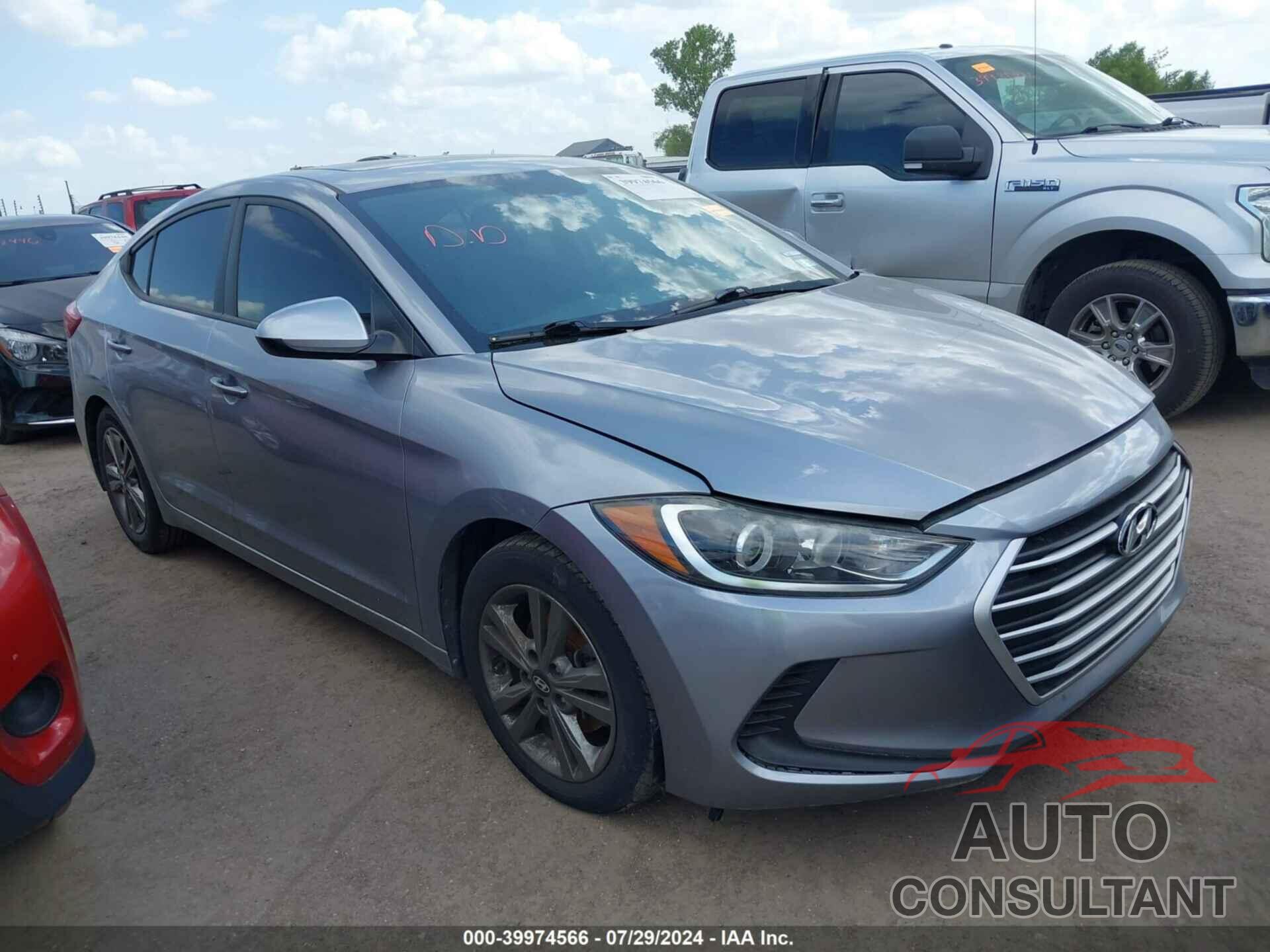 HYUNDAI ELANTRA 2017 - 5NPD84LF9HH208703