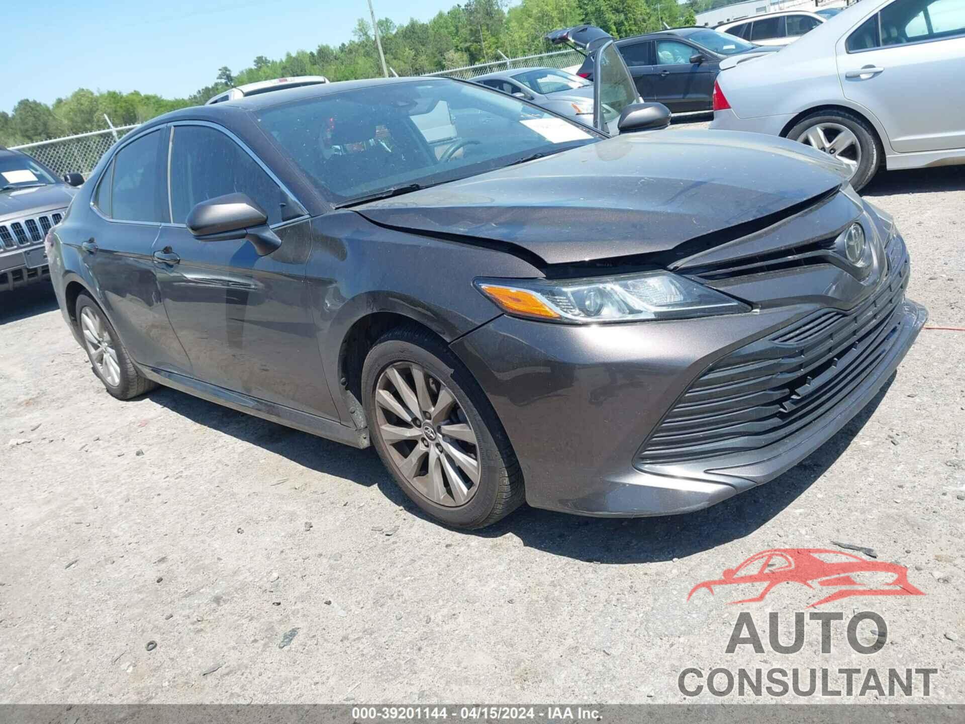 TOYOTA CAMRY 2020 - 4T1C11AK1LU899105
