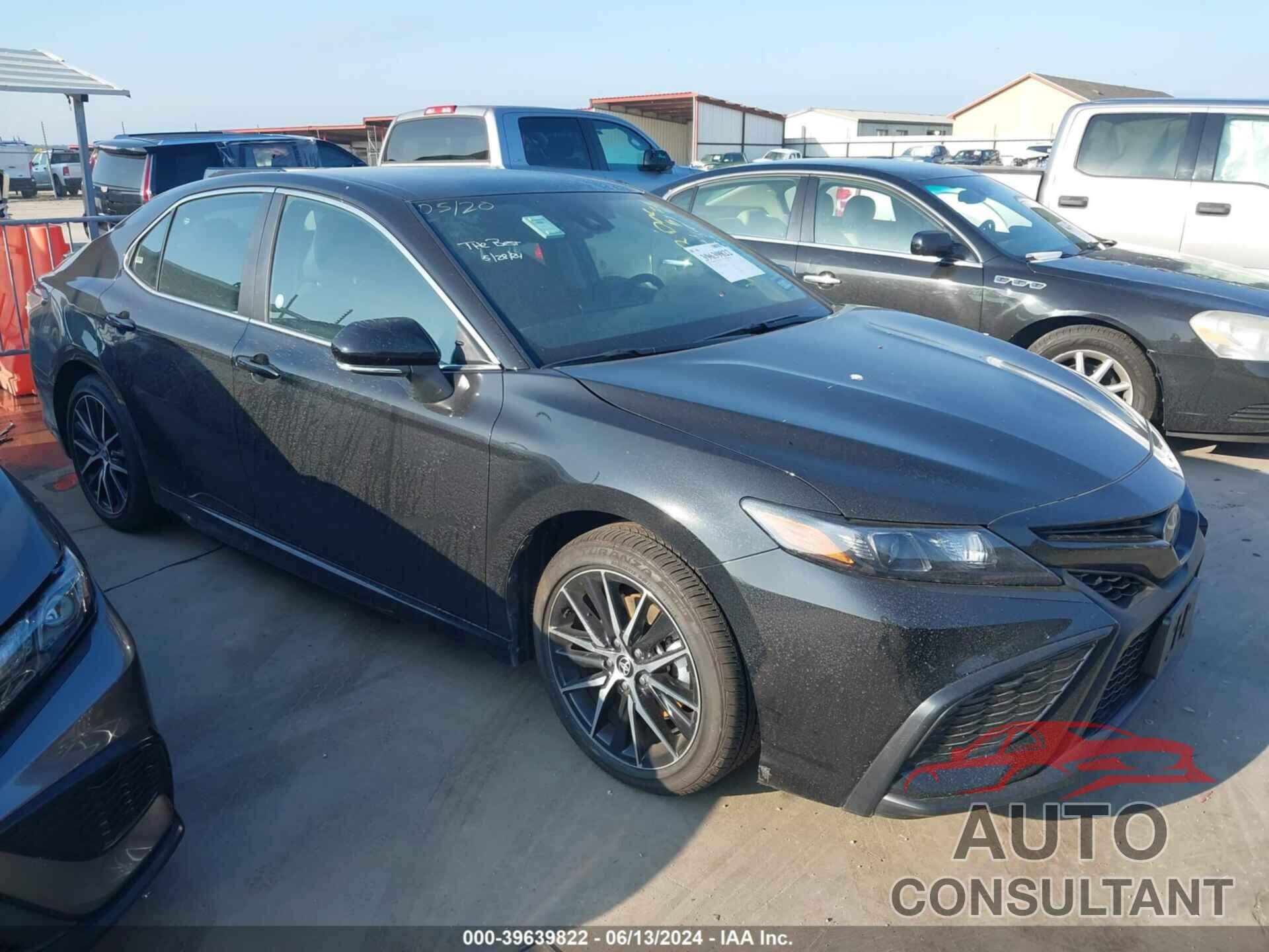 TOYOTA CAMRY 2024 - 4T1G11AK4RU240932
