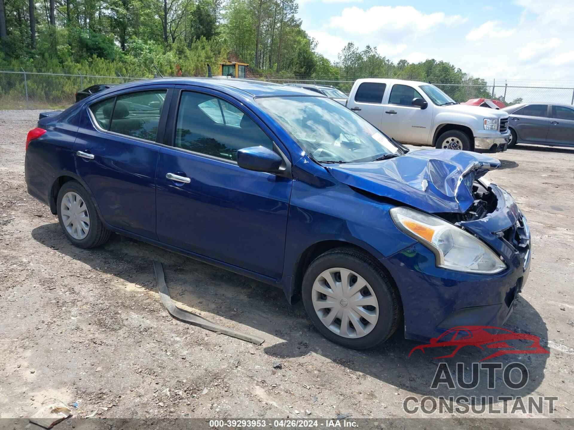 NISSAN VERSA 2018 - 3N1CN7AP2JL883173