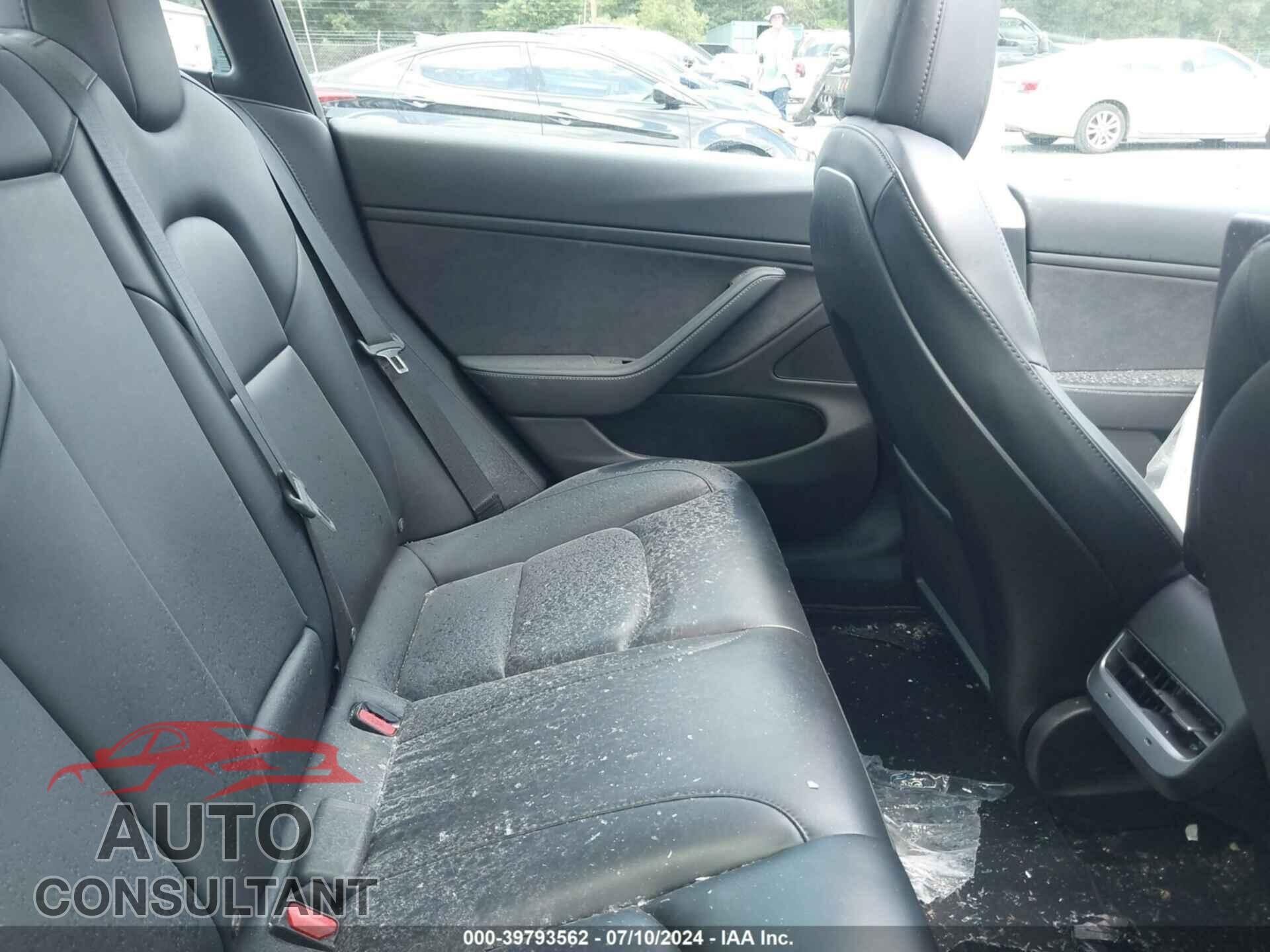 TESLA MODEL 3 2020 - 5YJ3E1EB7LF795407