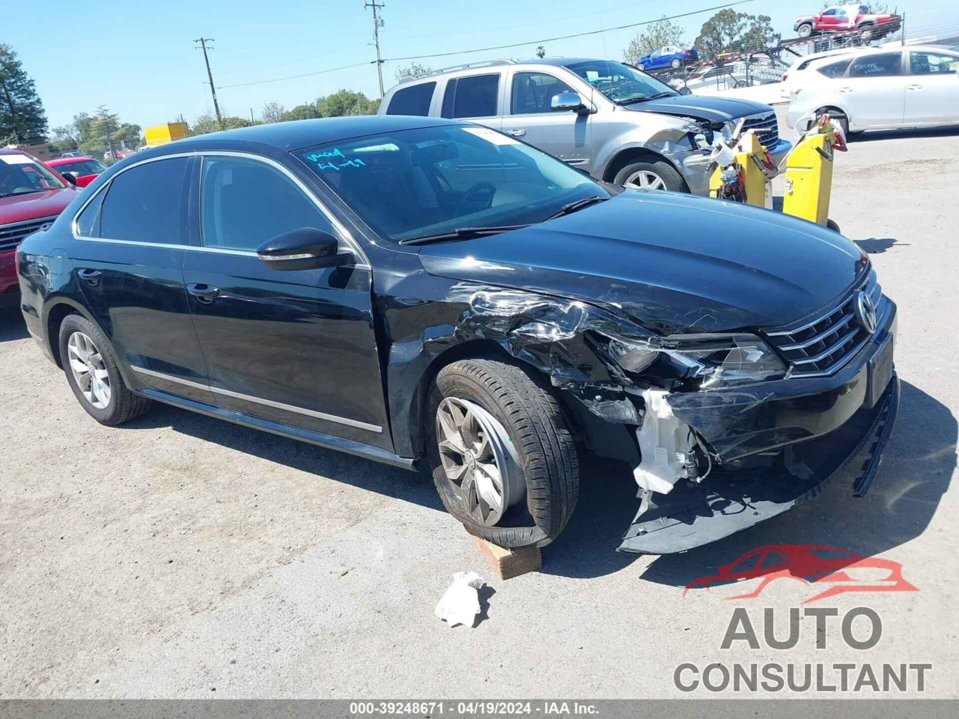 VOLKSWAGEN PASSAT 2016 - 1VWAT7A37GC046136
