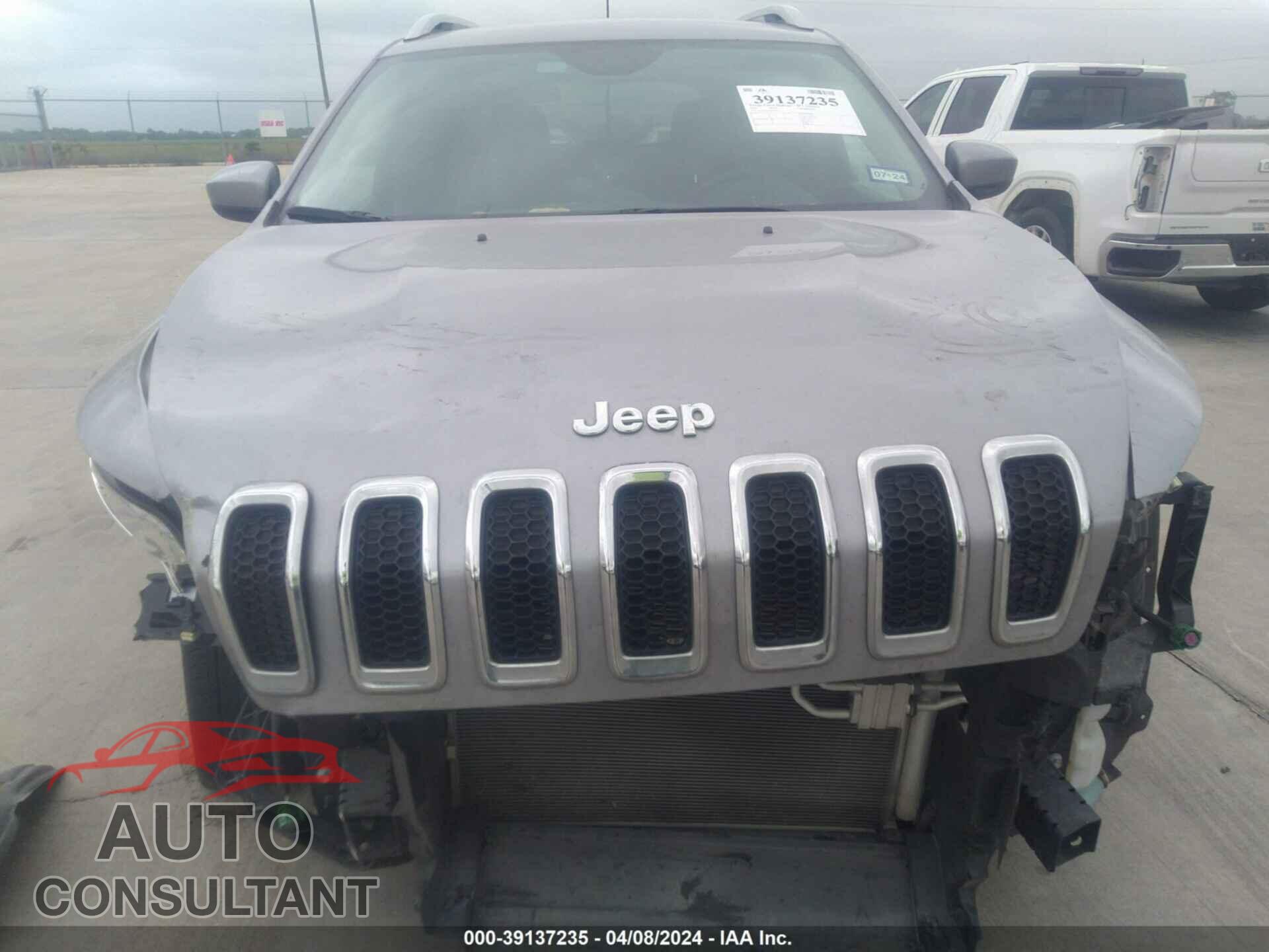 JEEP CHEROKEE 2018 - 1C4PJLCB2JD511357