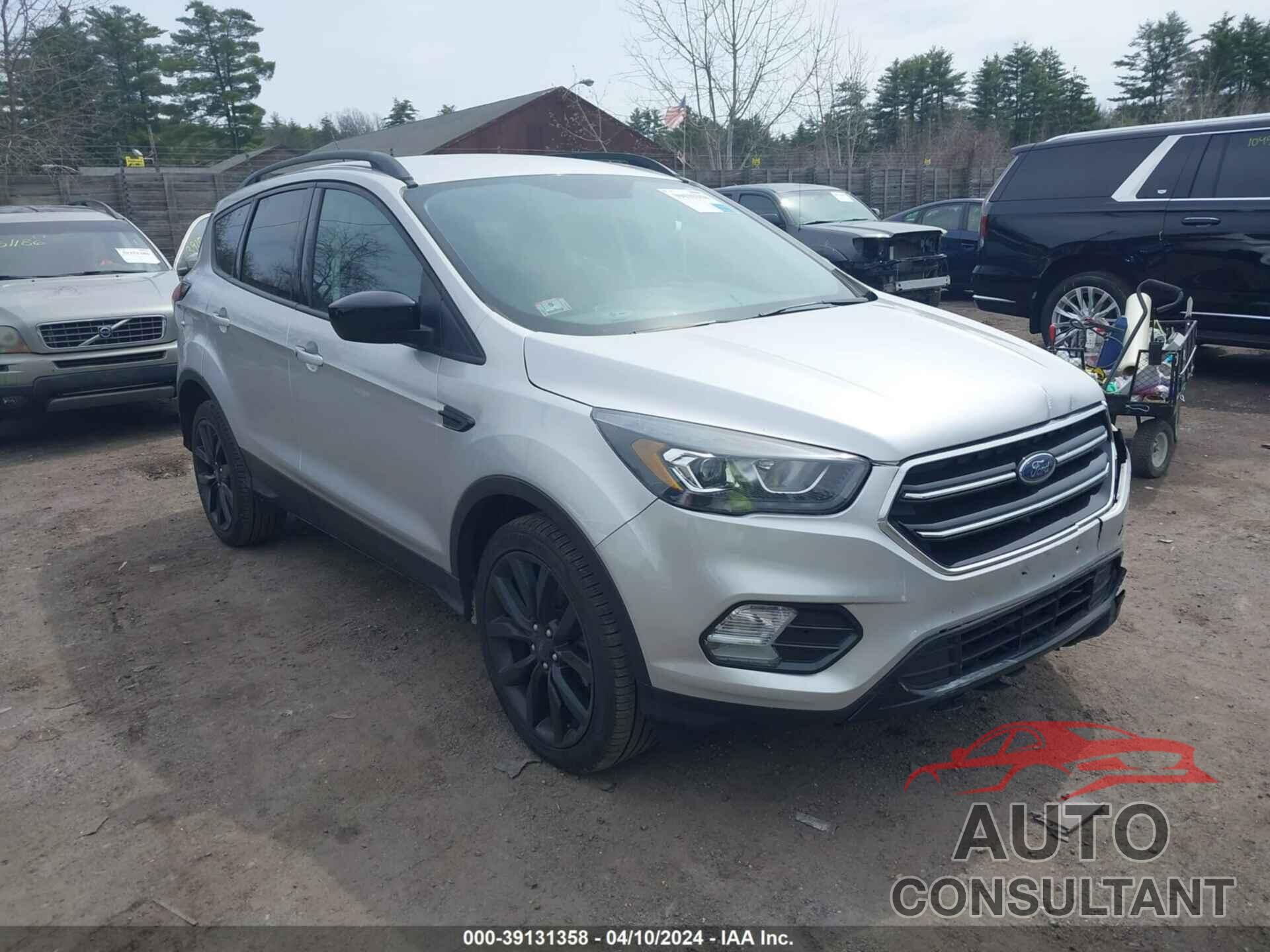 FORD ESCAPE 2019 - 1FMCU9GD1KUA83900