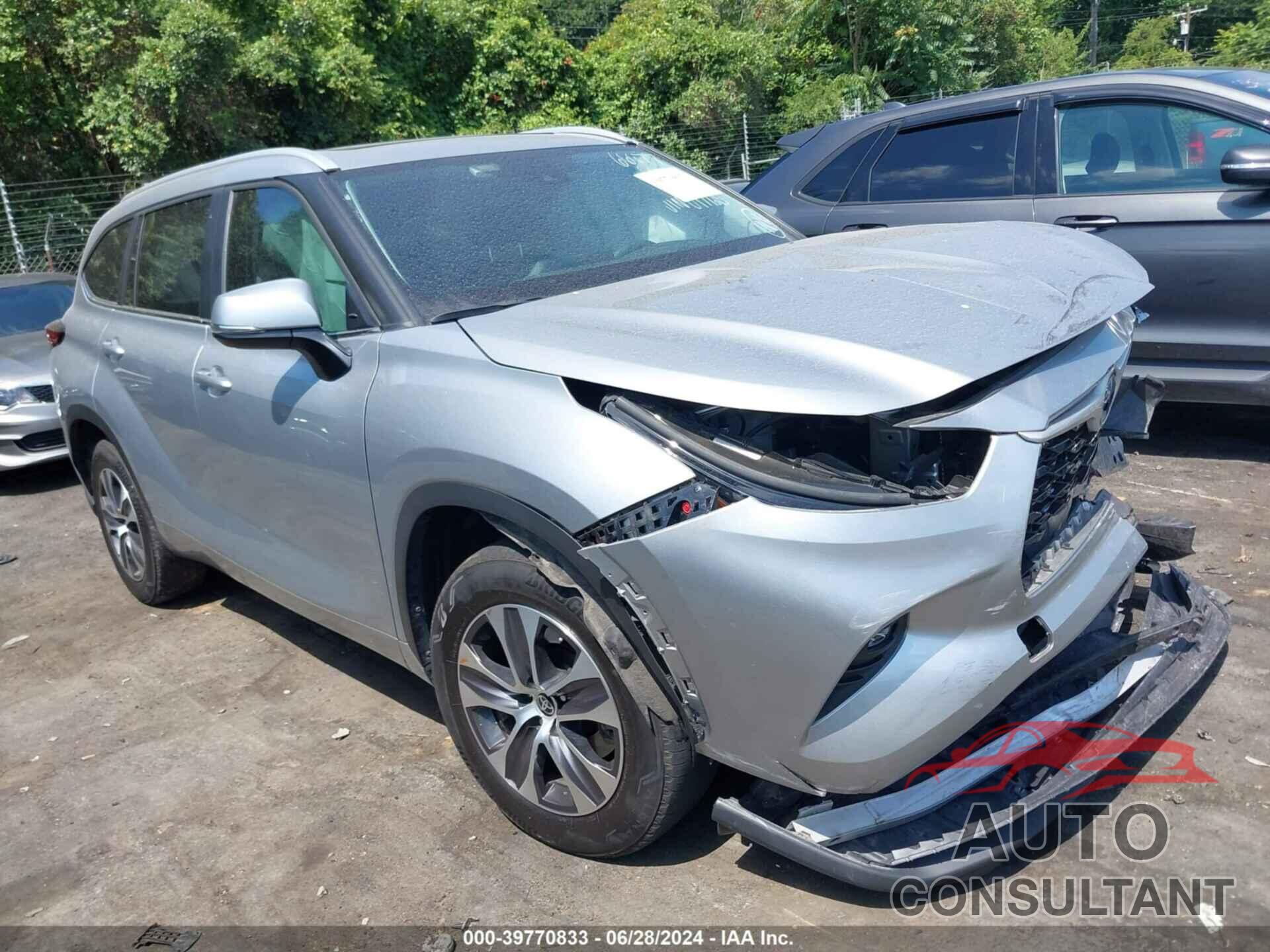 TOYOTA HIGHLANDER 2023 - 5TDKARAH2PS017128