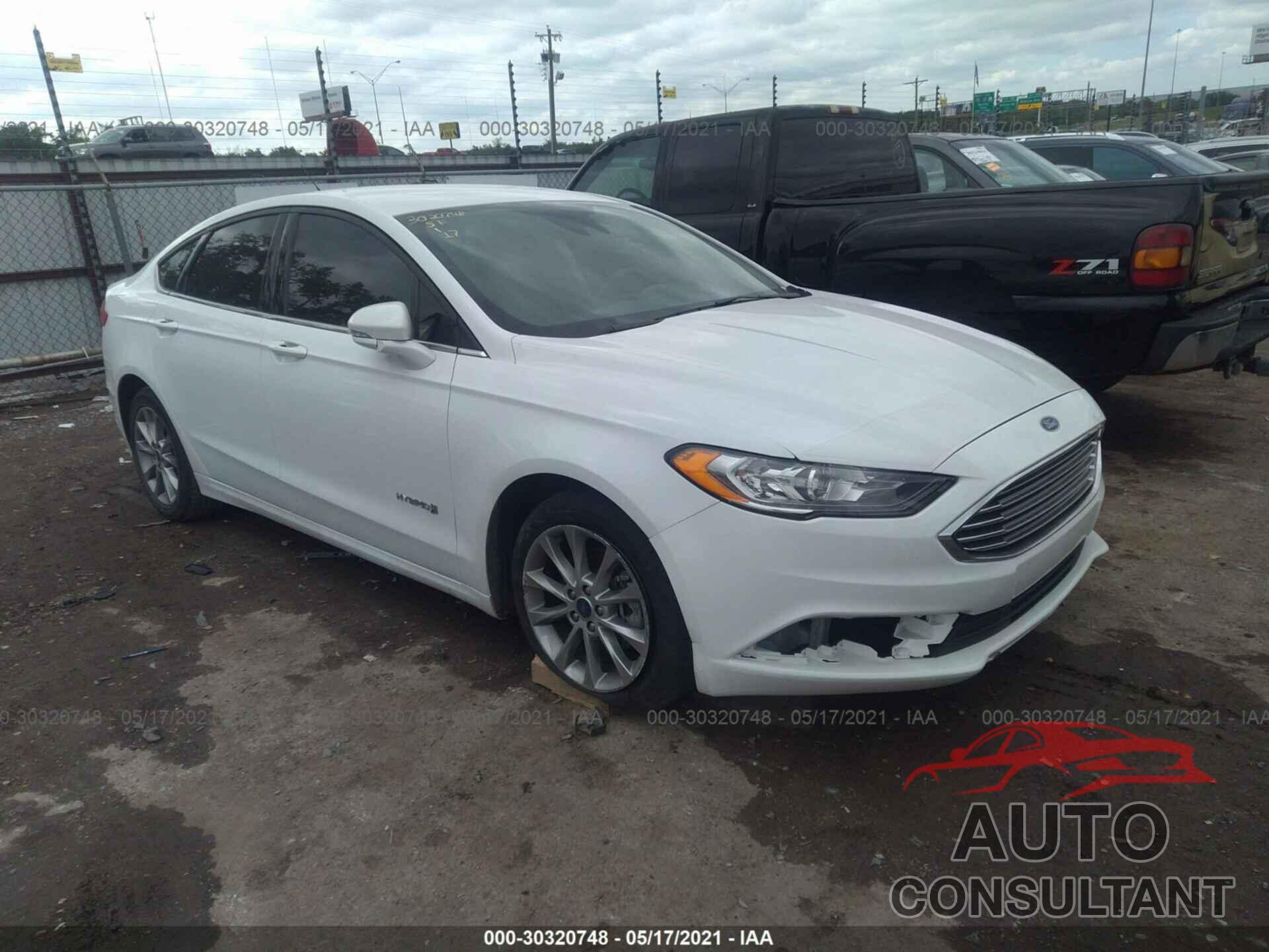 FORD FUSION 2017 - 3FA6P0LUXHR297042