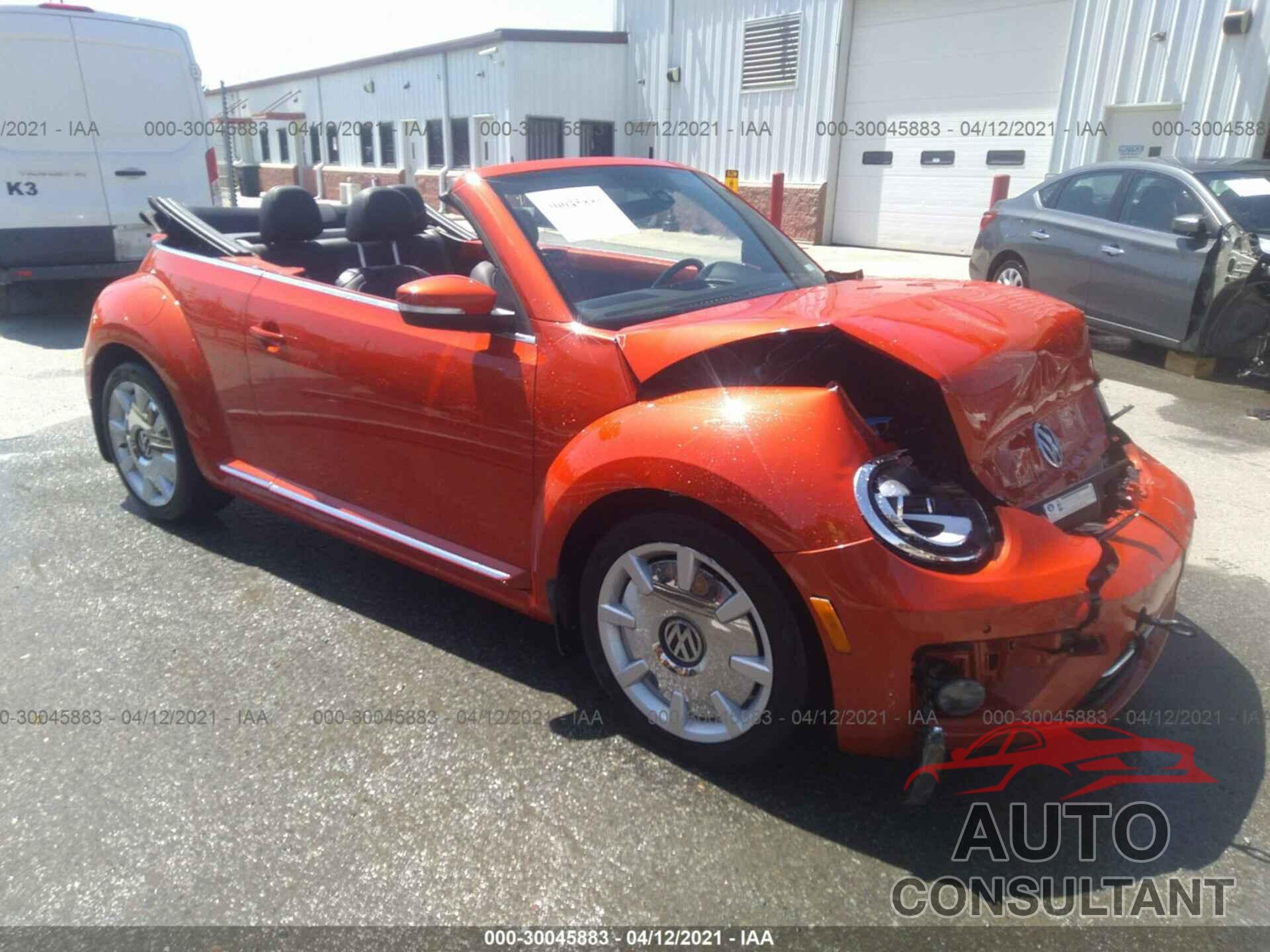 VOLKSWAGEN BEETLE CONVERTIBLE 2019 - 3VW5DAATXKM509082