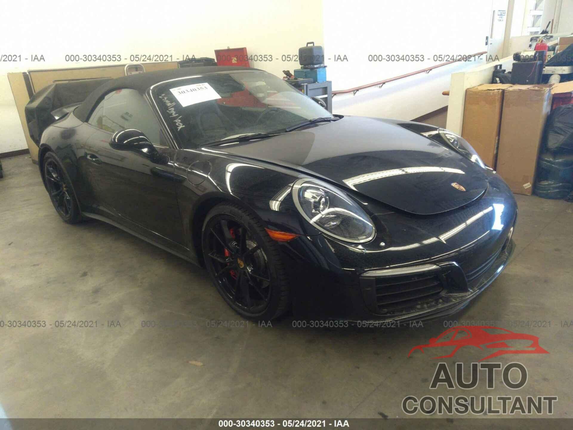 PORSCHE 911 2017 - WP0CB2A94HS155733