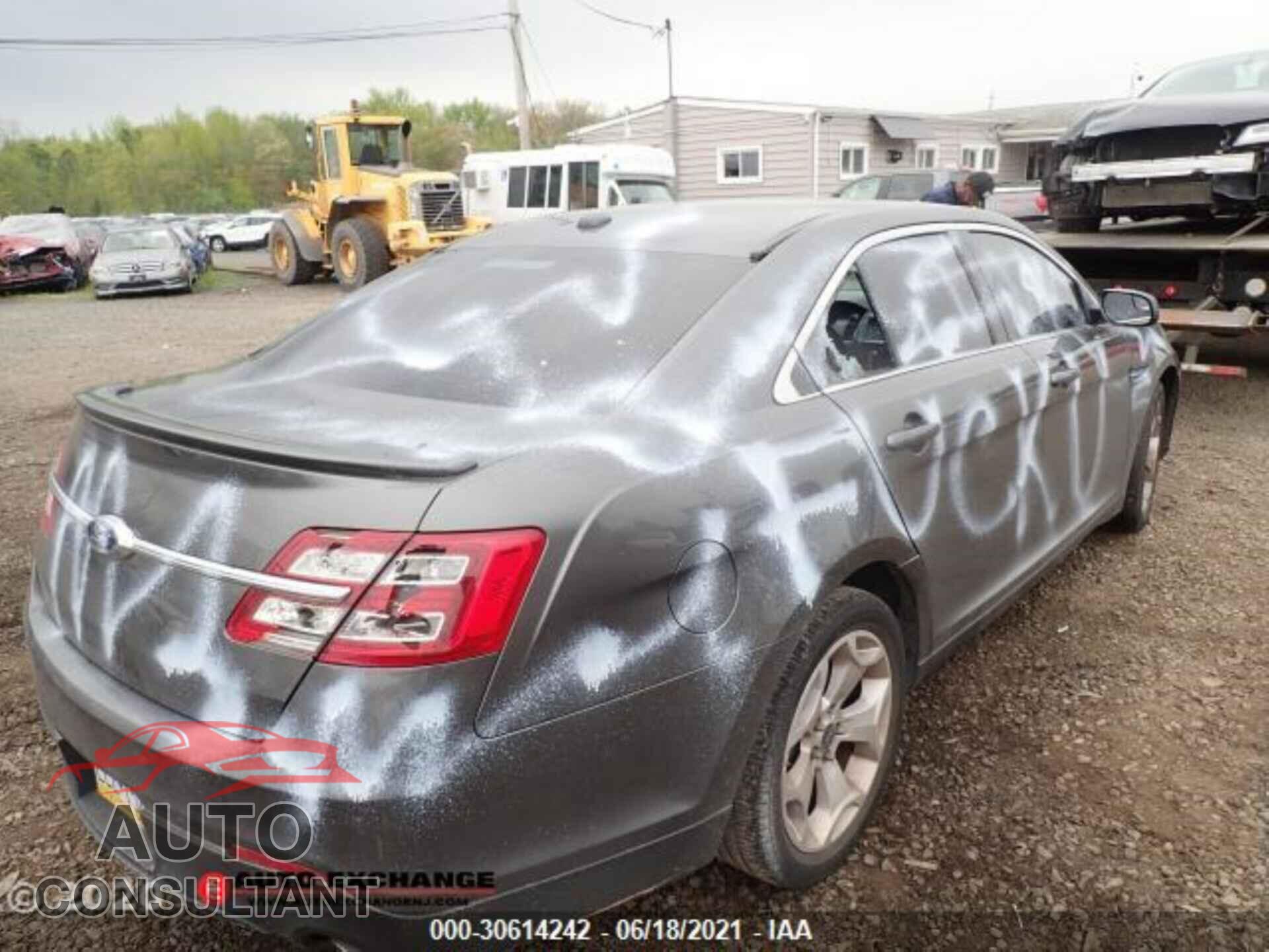 FORD TAURUS 2016 - 1FAHP2E84GG130900