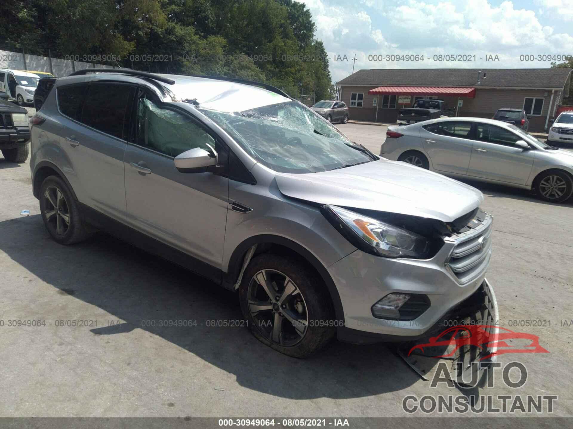 FORD ESCAPE 2017 - 1FMCU0GD4HUD53030