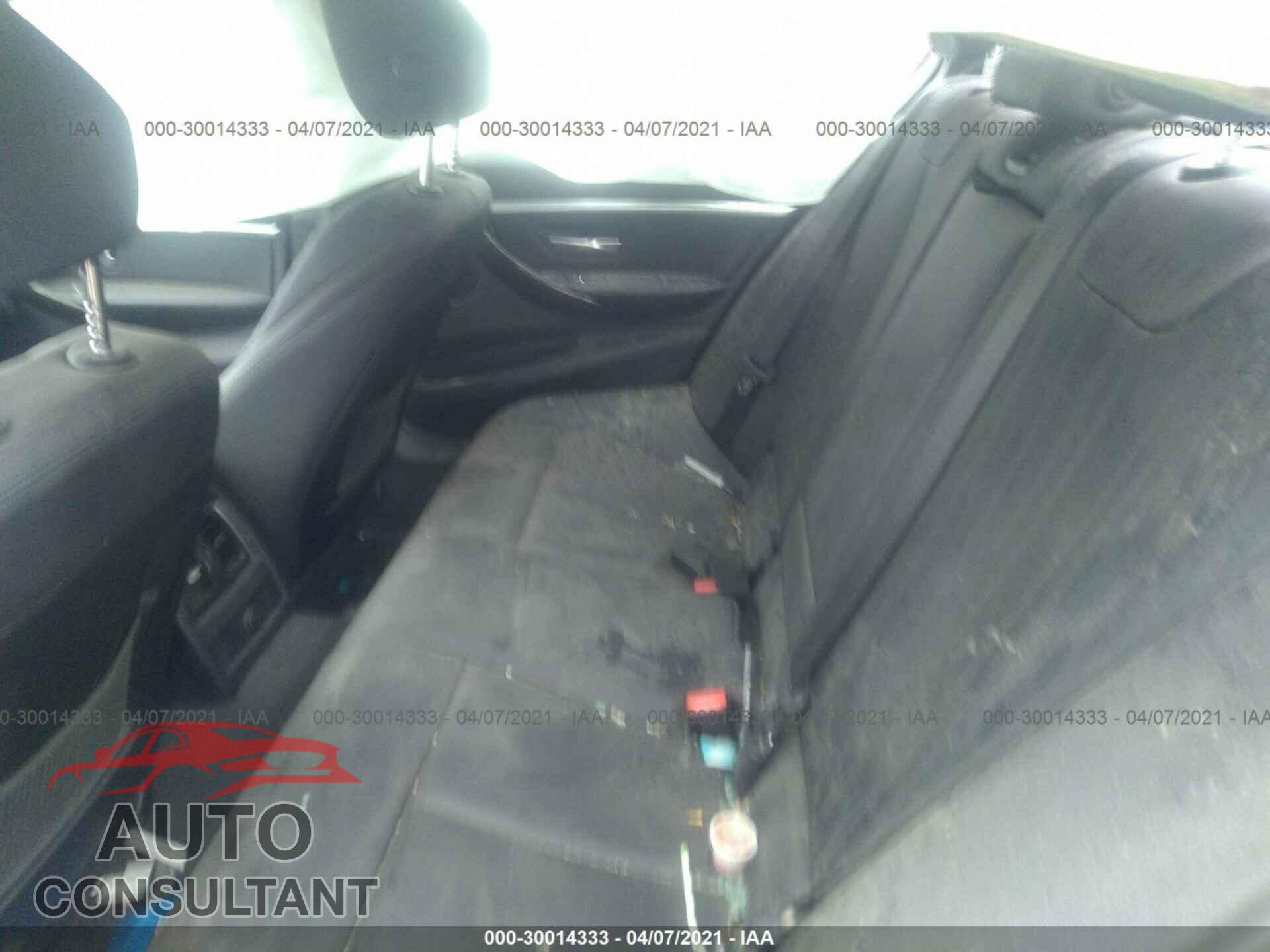 BMW 3 SERIES 2016 - WBA8E3G59GNU00544