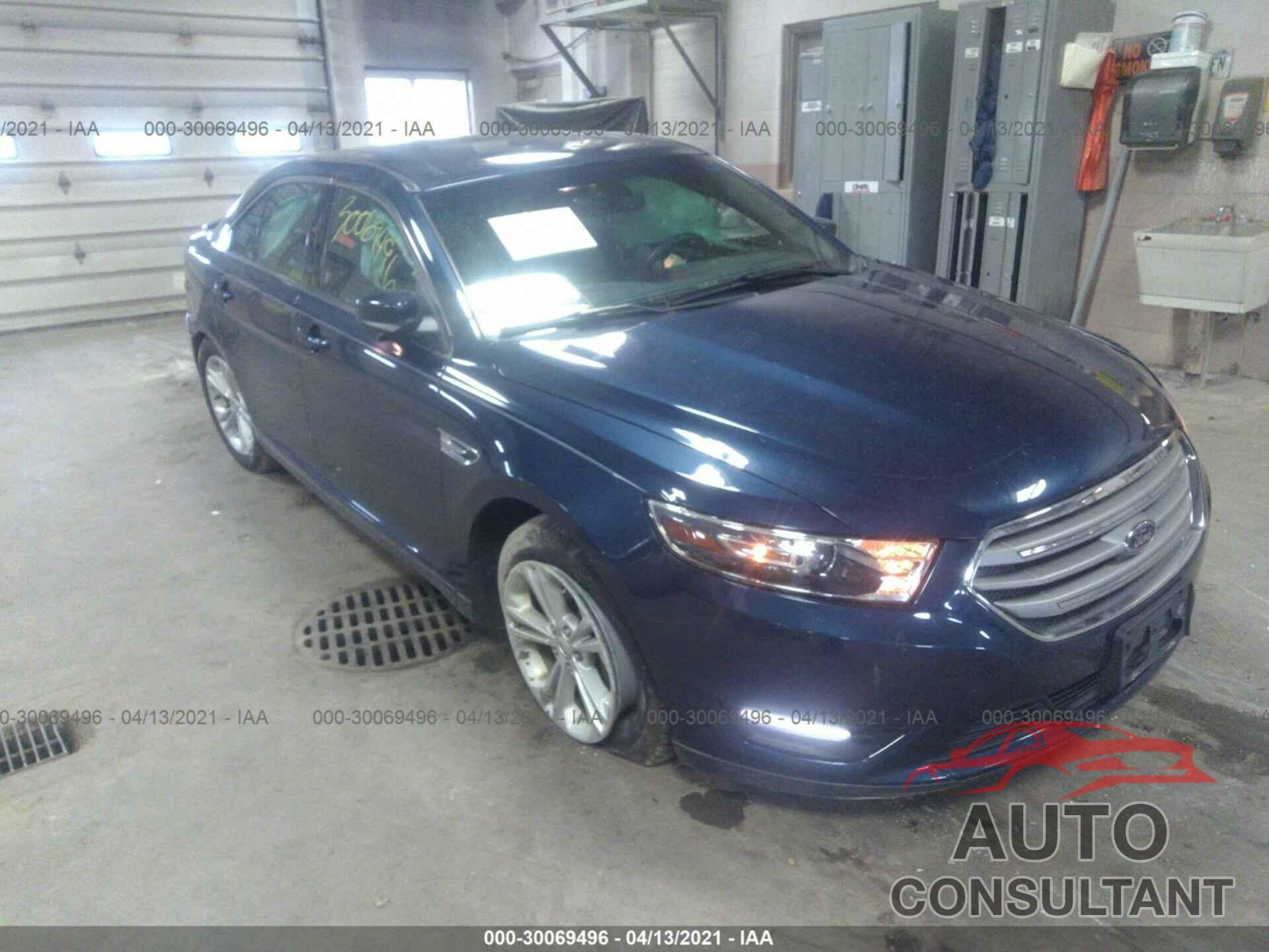 FORD TAURUS 2017 - 1FAHP2E84HG125360