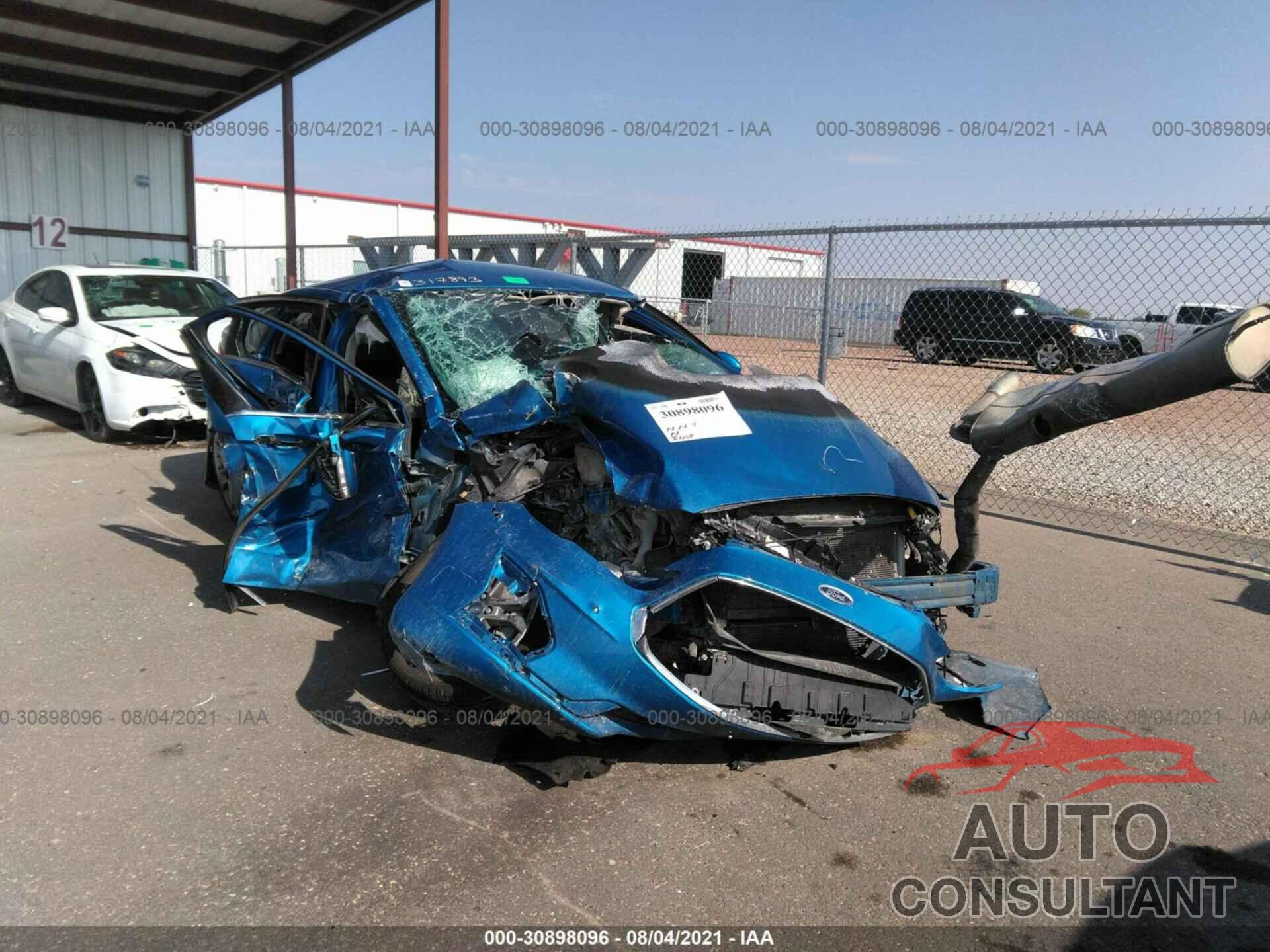 FORD FUSION 2019 - 3FA6P0CD1KR117423