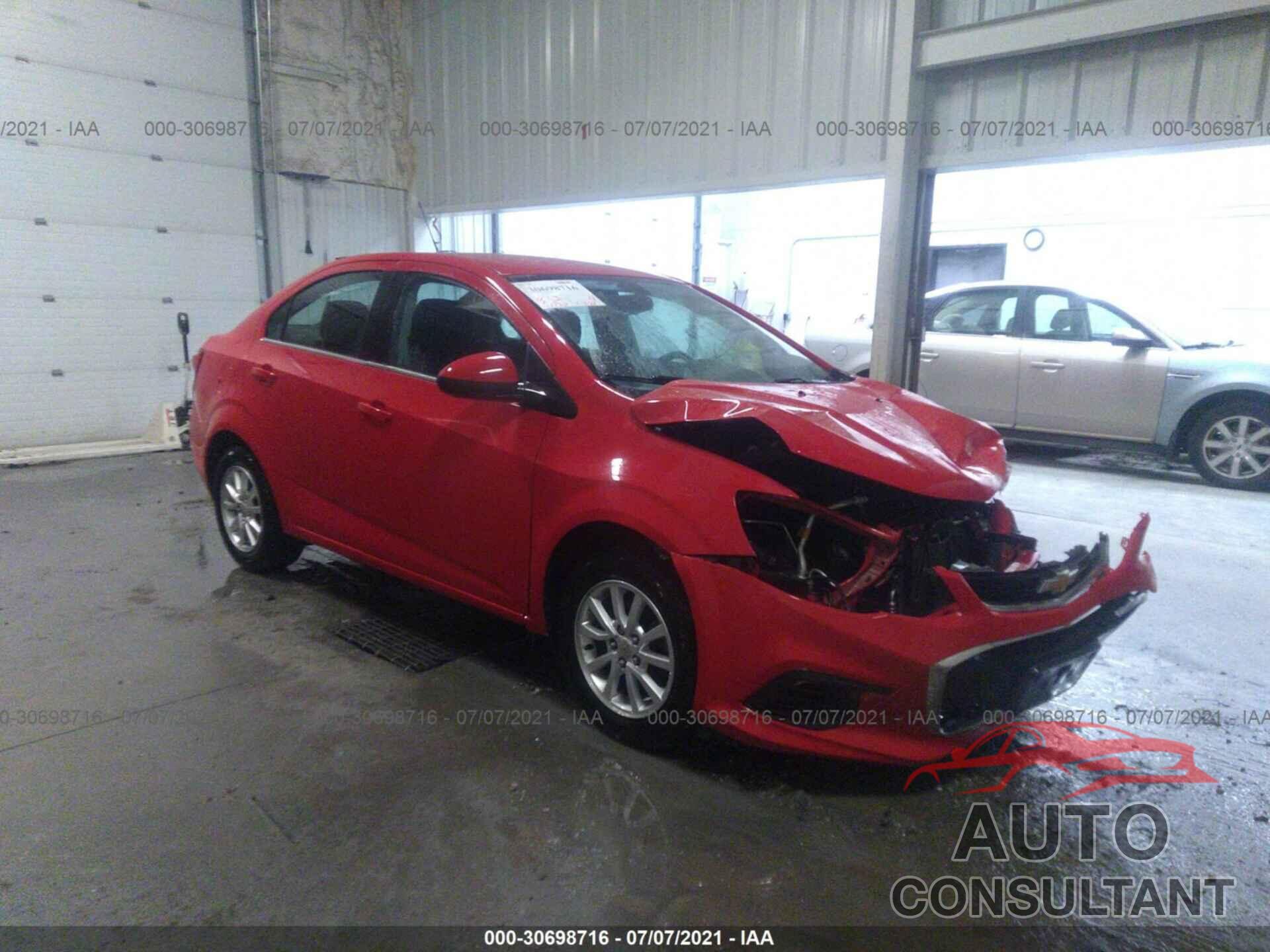 CHEVROLET SONIC 2017 - 1G1JD5SH3H4139190