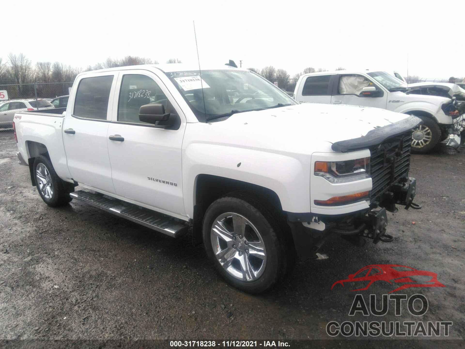 CHEVROLET SILVERADO 1500 2018 - 3GCUKPEC6JG346851