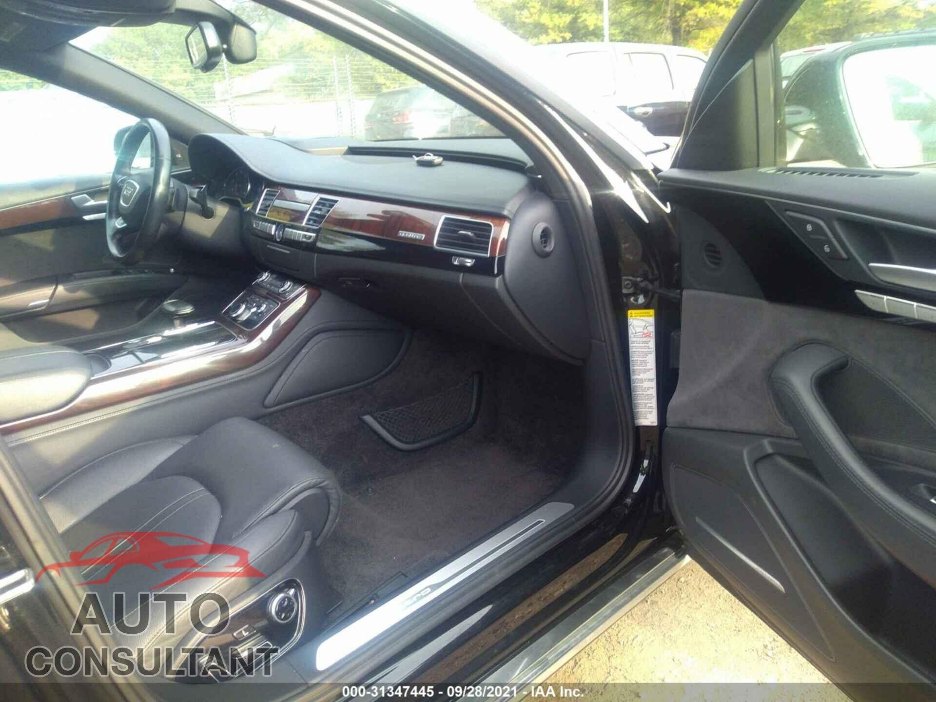 AUDI A8 L 2016 - WAU34AFD2GN013473
