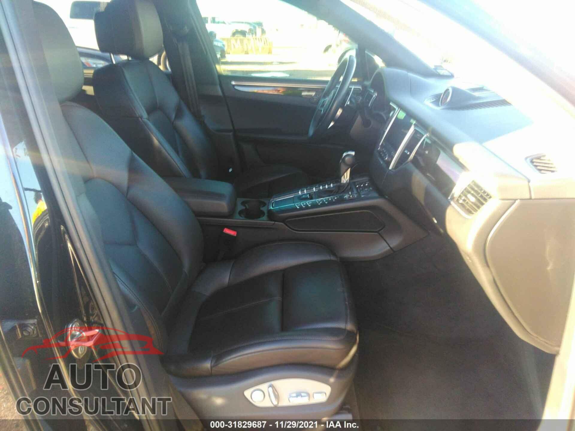 PORSCHE MACAN 2017 - WP1AB2A54HLB11275