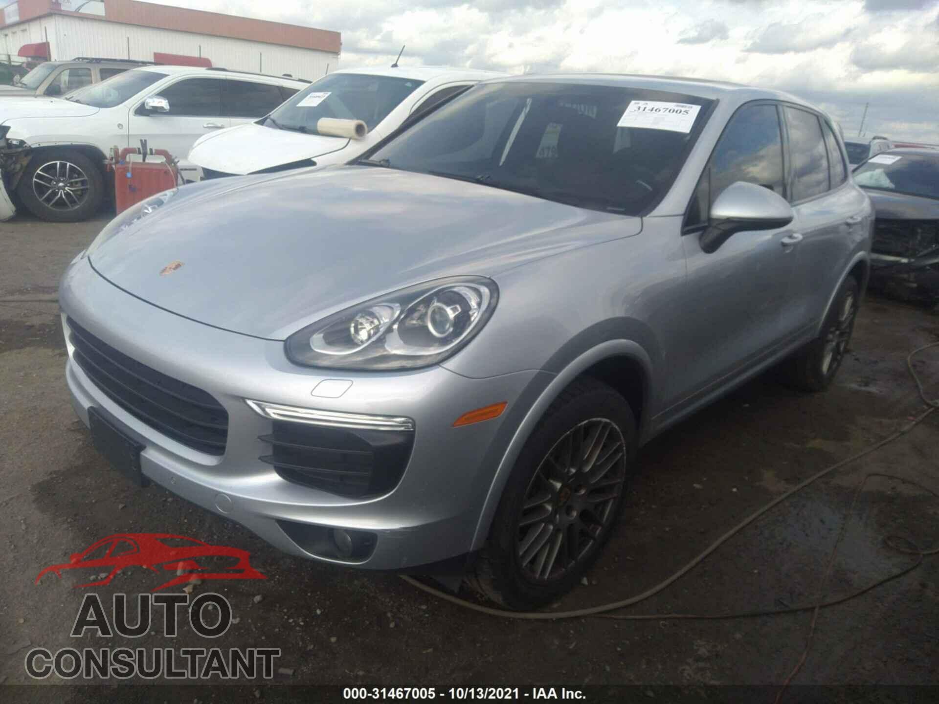 PORSCHE CAYENNE 2017 - WP1AA2A22HKA82972