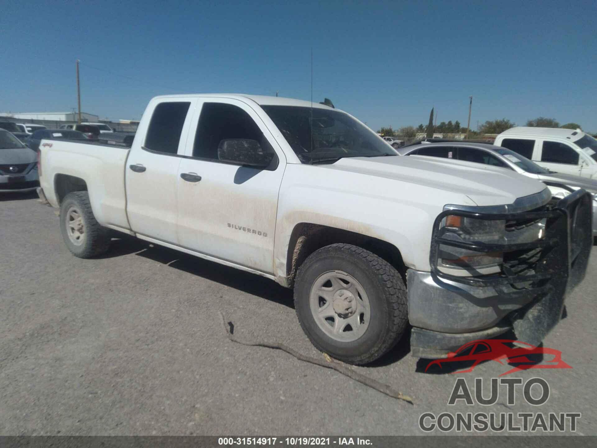 CHEVROLET SILVERADO 1500 2018 - 1GCVKNEC1JZ368474