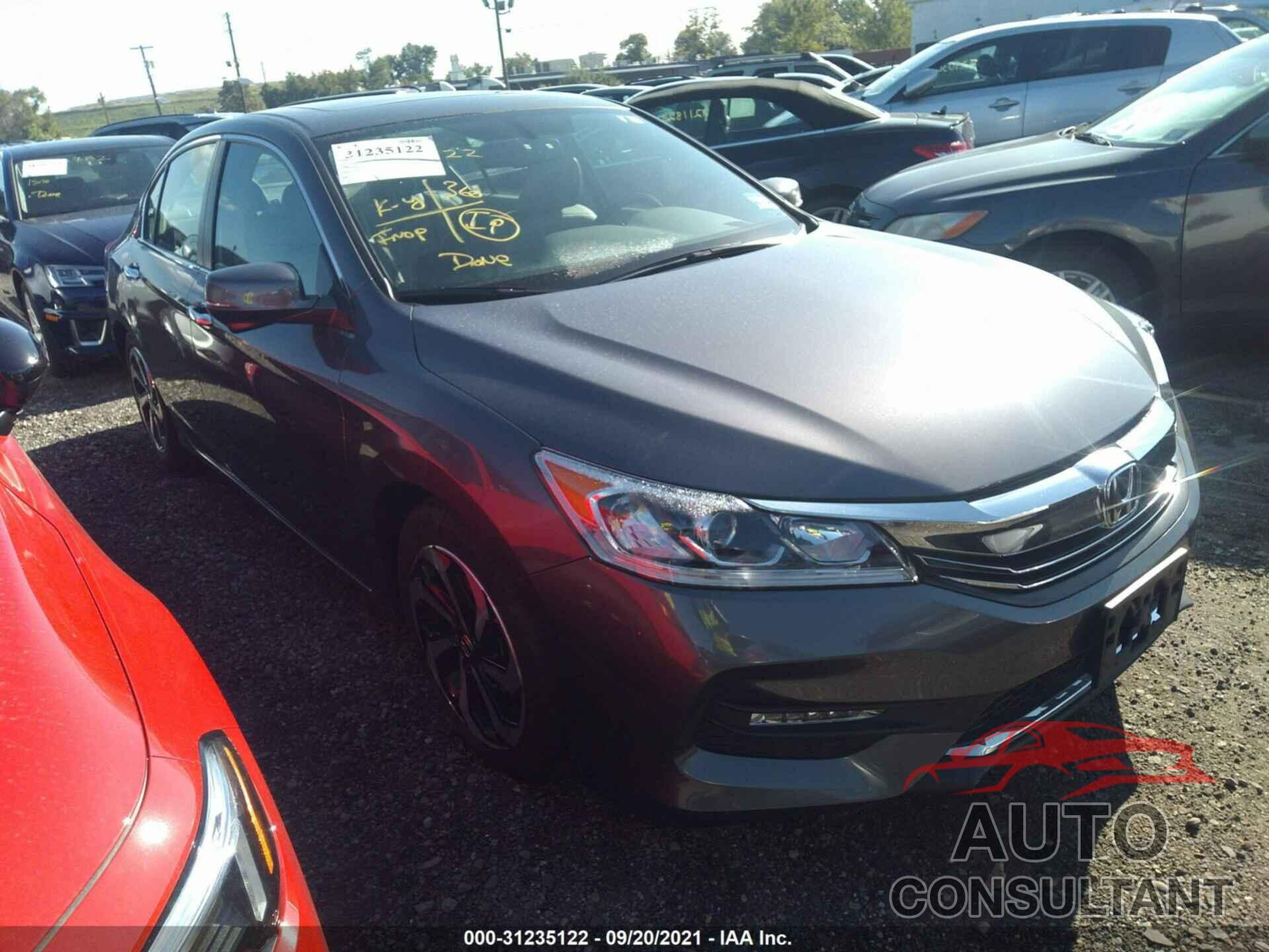 HONDA ACCORD SEDAN 2016 - 1HGCR2F88GA056110